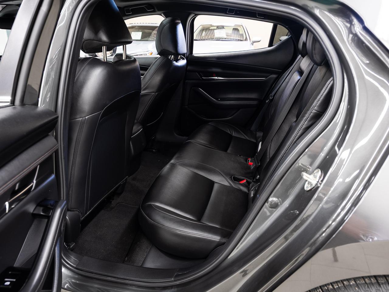 2023 Mazda MAZDA3 SPORT GS | Leather | Sunroof | BSM | ACC | CarPlay