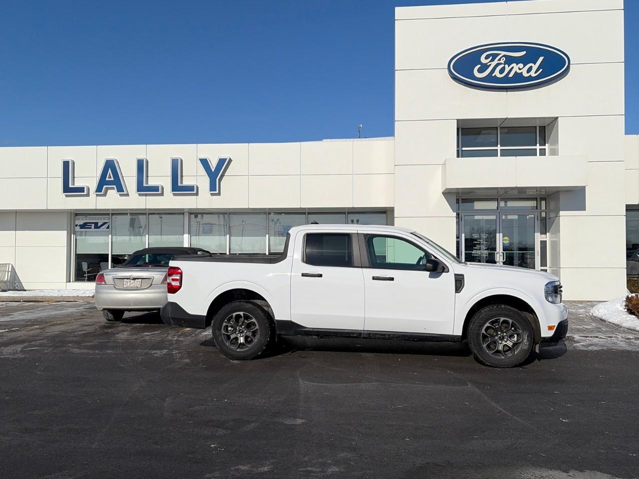 2024 Ford Maverick XLT AWD SuperCrew Photo