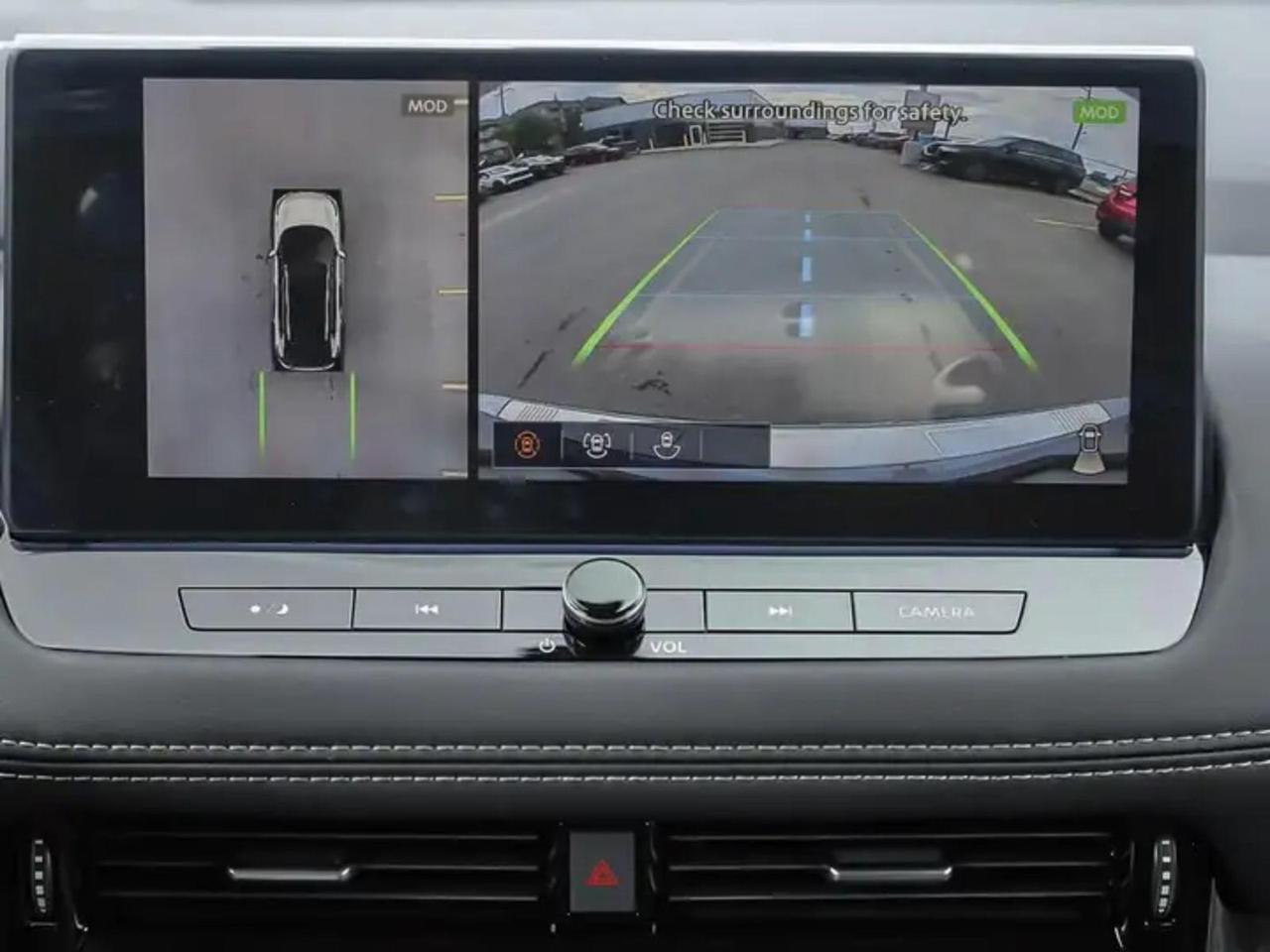 2025 Nissan Rogue SL Photo