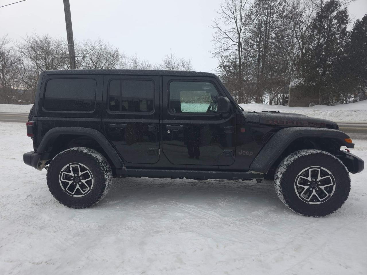 2024 Jeep Wrangler Rubicon SKY ONE TOUCH POWER TOP! Photo