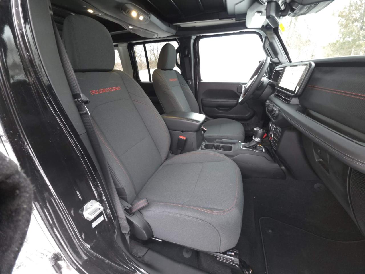 2024 Jeep Wrangler Rubicon SKY ONE TOUCH POWER TOP! Photo