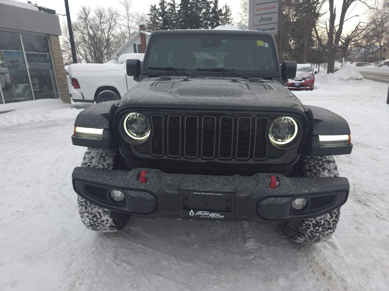 2024 Jeep Wrangler Rubicon SKY ONE TOUCH POWER TOP! Photo