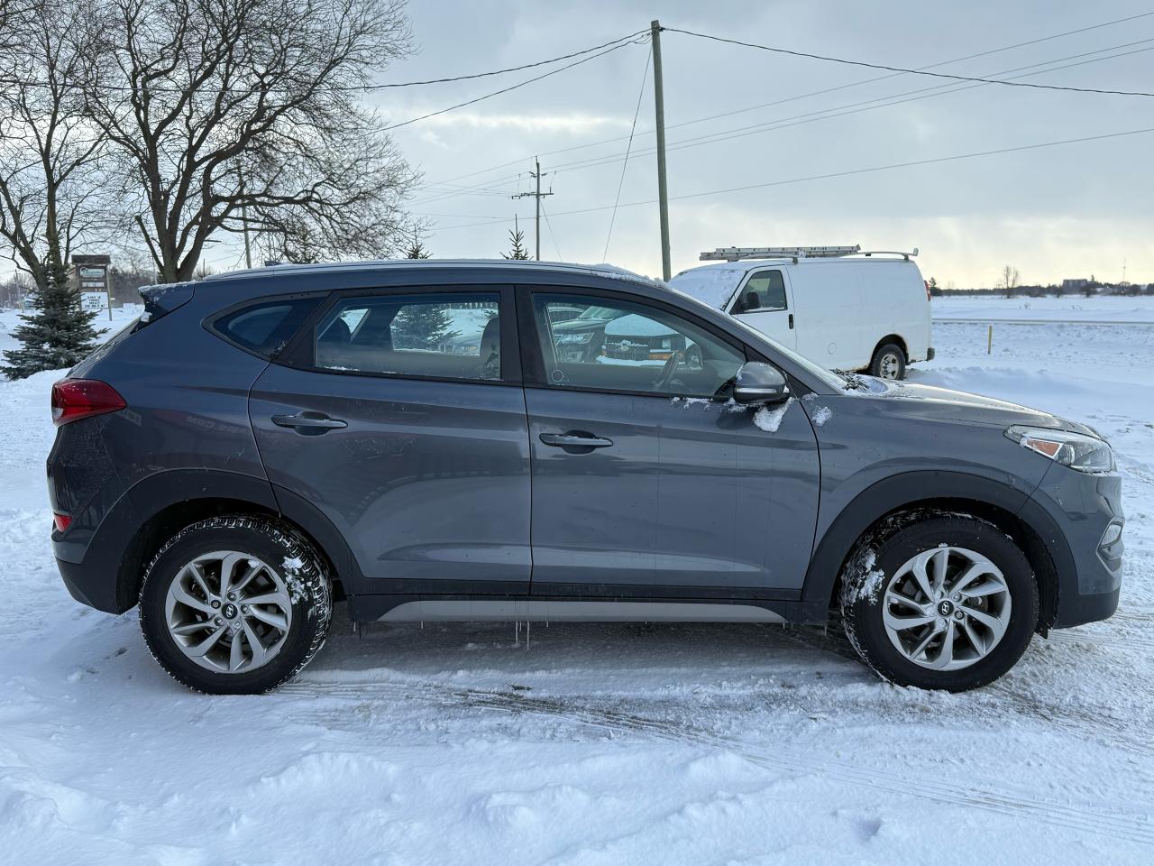 2018 Hyundai Tucson Premium | Backup Camera | Heated Seats | Bluetooth Photo