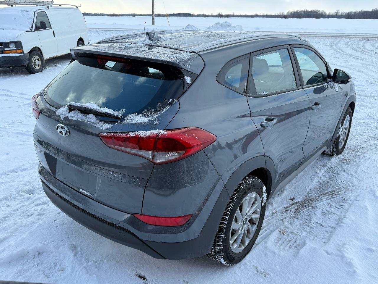 2018 Hyundai Tucson Premium | Backup Camera | Heated Seats | Bluetooth Photo4