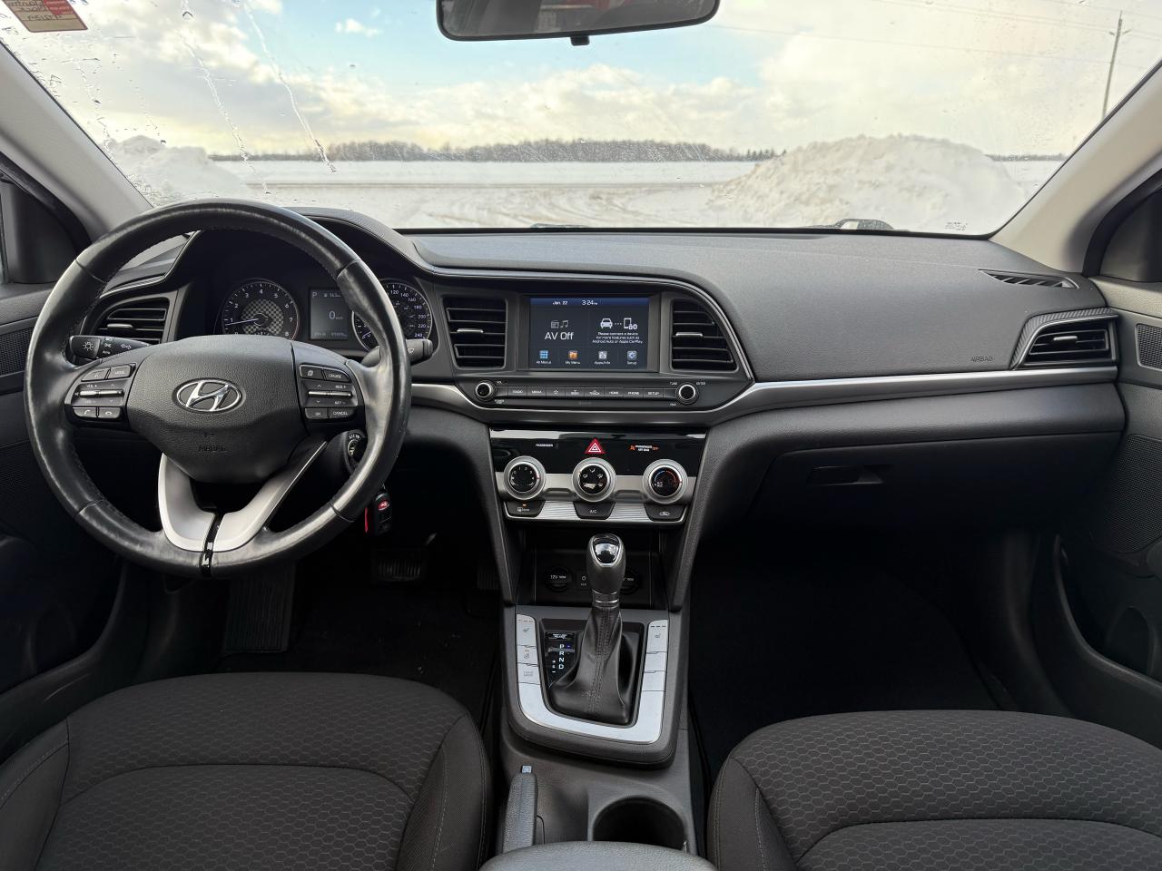 2020 Hyundai Elantra Preferred |Backup Camera|Heated Seats|Bluetooth Photo