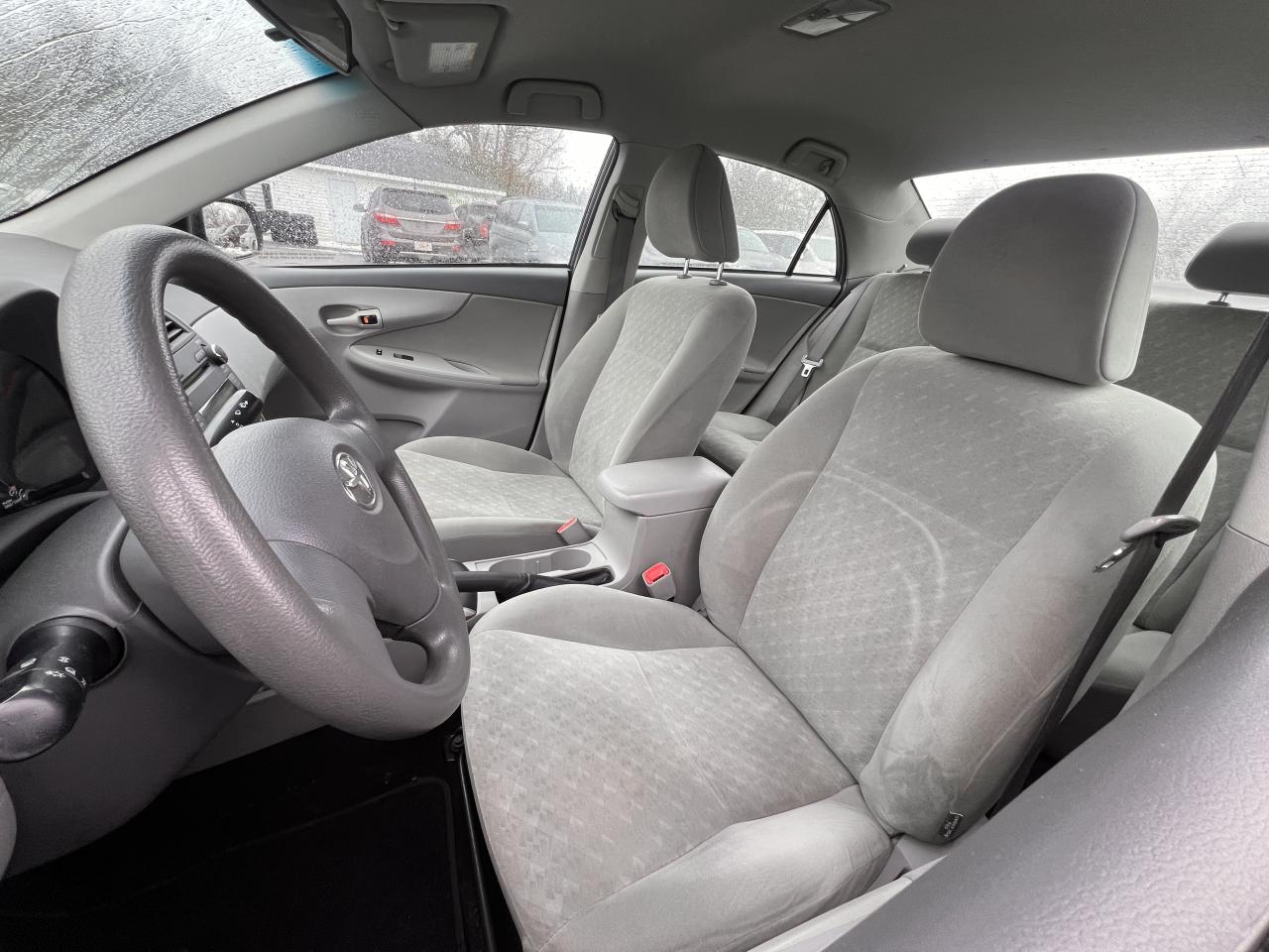 2010 Toyota Corolla CE Photo