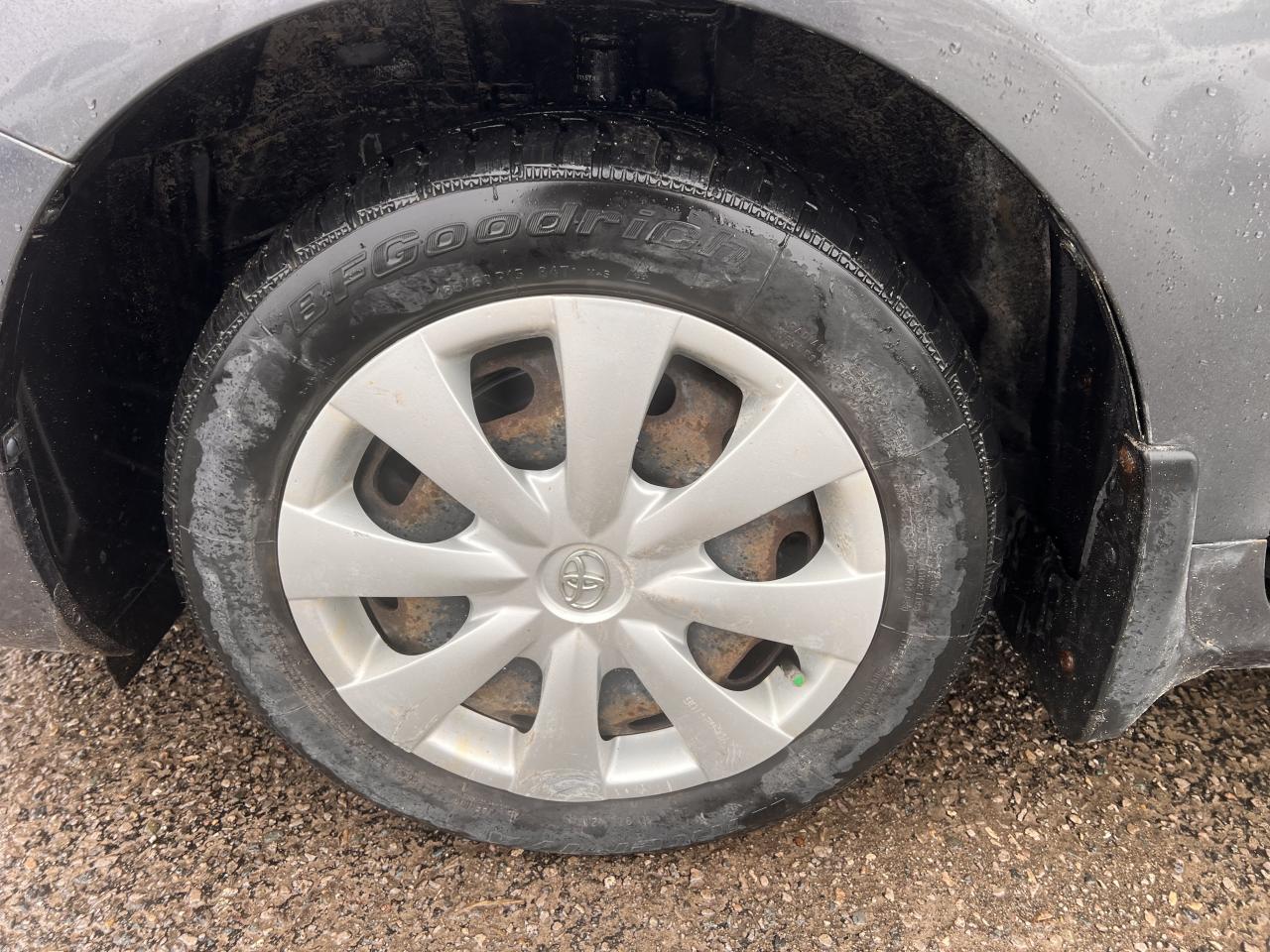 2010 Toyota Corolla CE Photo