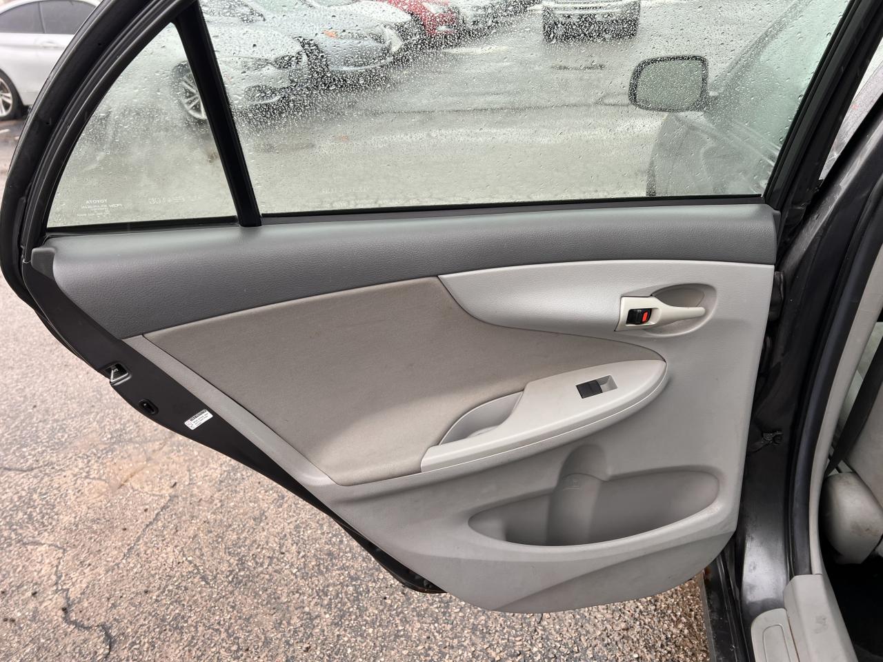 2010 Toyota Corolla CE Photo