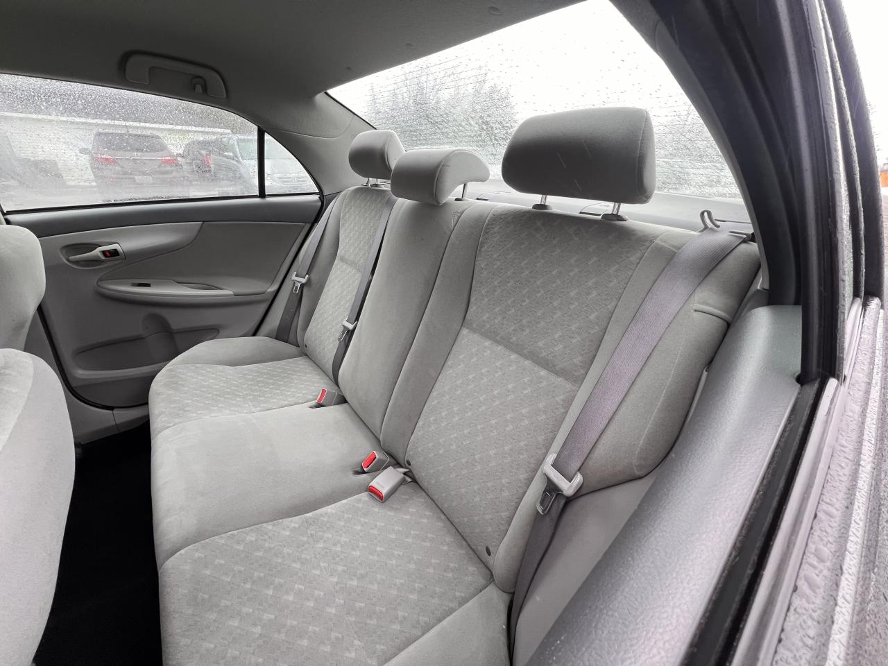 2010 Toyota Corolla CE Photo