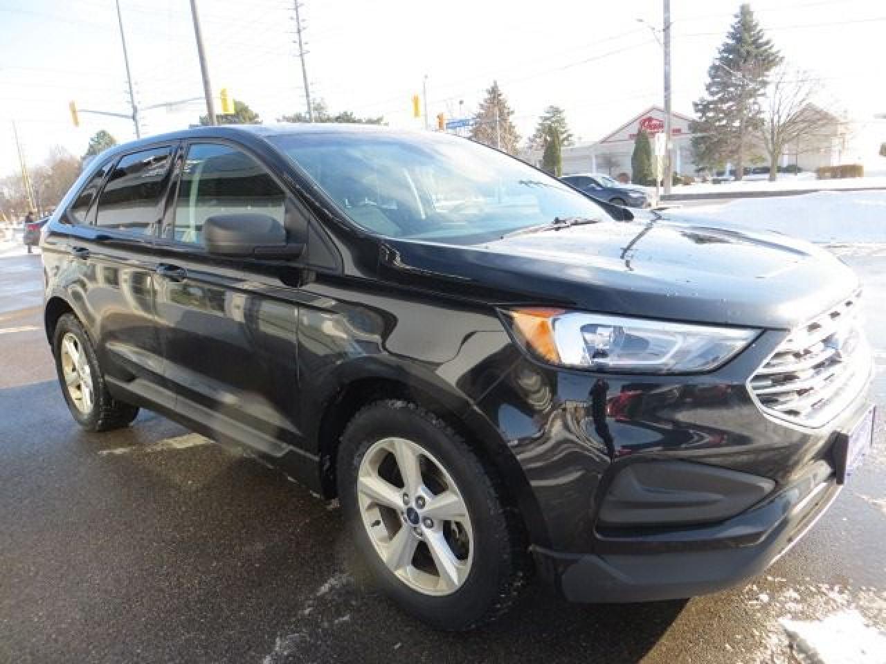 2020 Ford Edge CERTIFIED, ALL WHEEL DRIVE, CLEAN CARFAX, REAR CAM Photo3