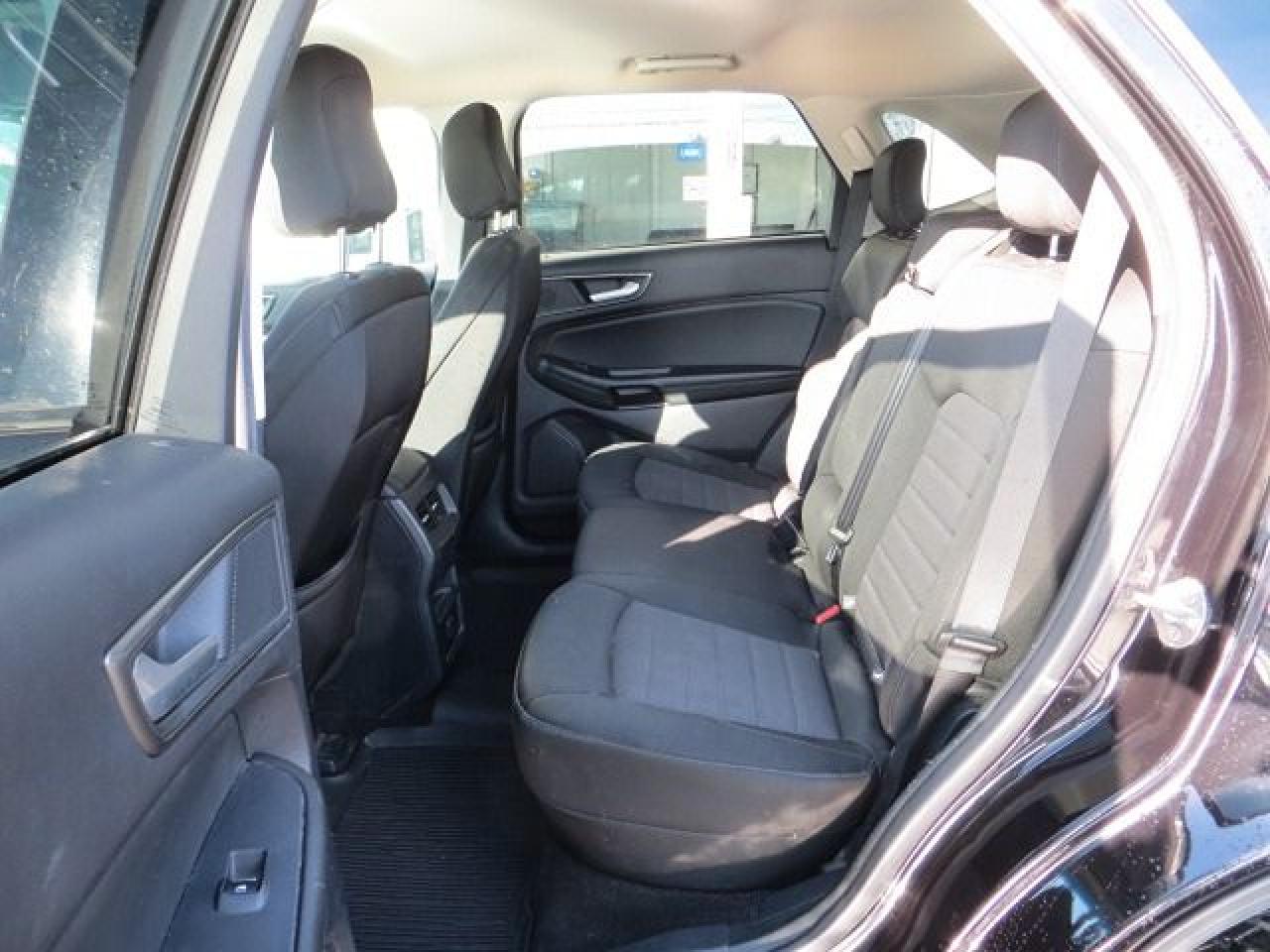 2020 Ford Edge CERTIFIED, ALL WHEEL DRIVE, CLEAN CARFAX, REAR CAM Photo