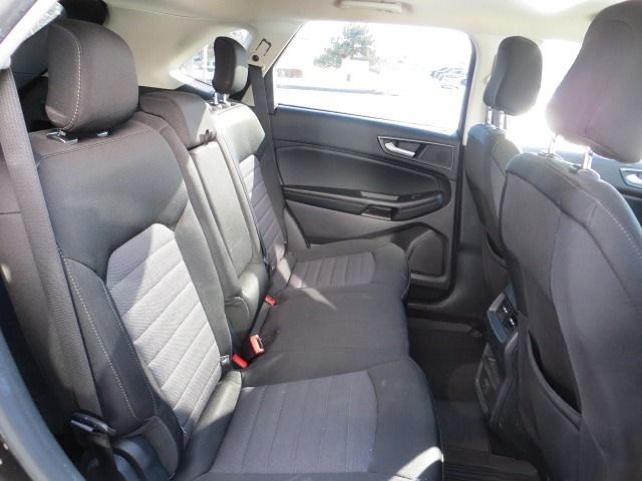 2020 Ford Edge CERTIFIED, ALL WHEEL DRIVE, CLEAN CARFAX, REAR CAM Photo