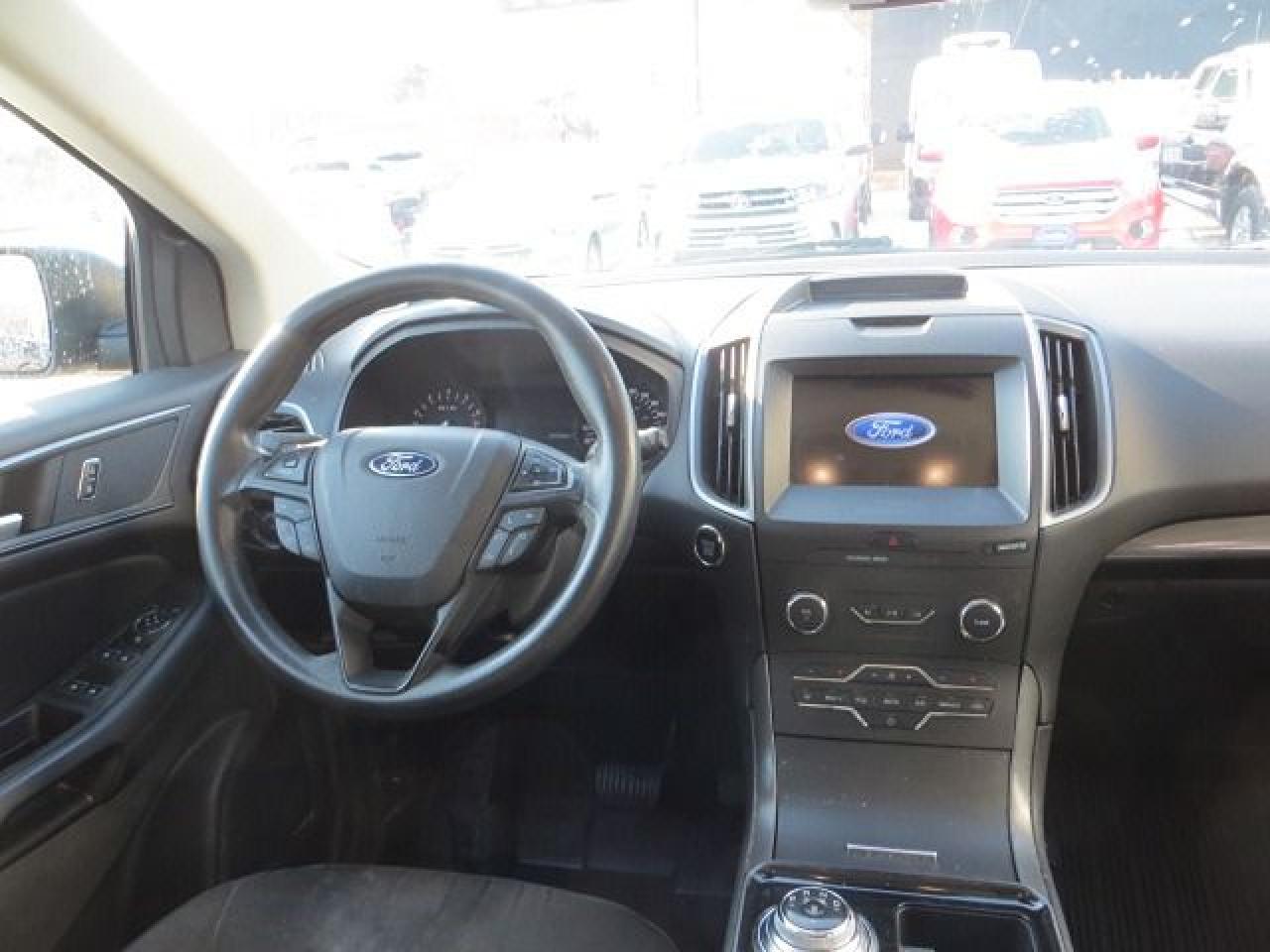 2020 Ford Edge CERTIFIED, ALL WHEEL DRIVE, CLEAN CARFAX, REAR CAM Photo