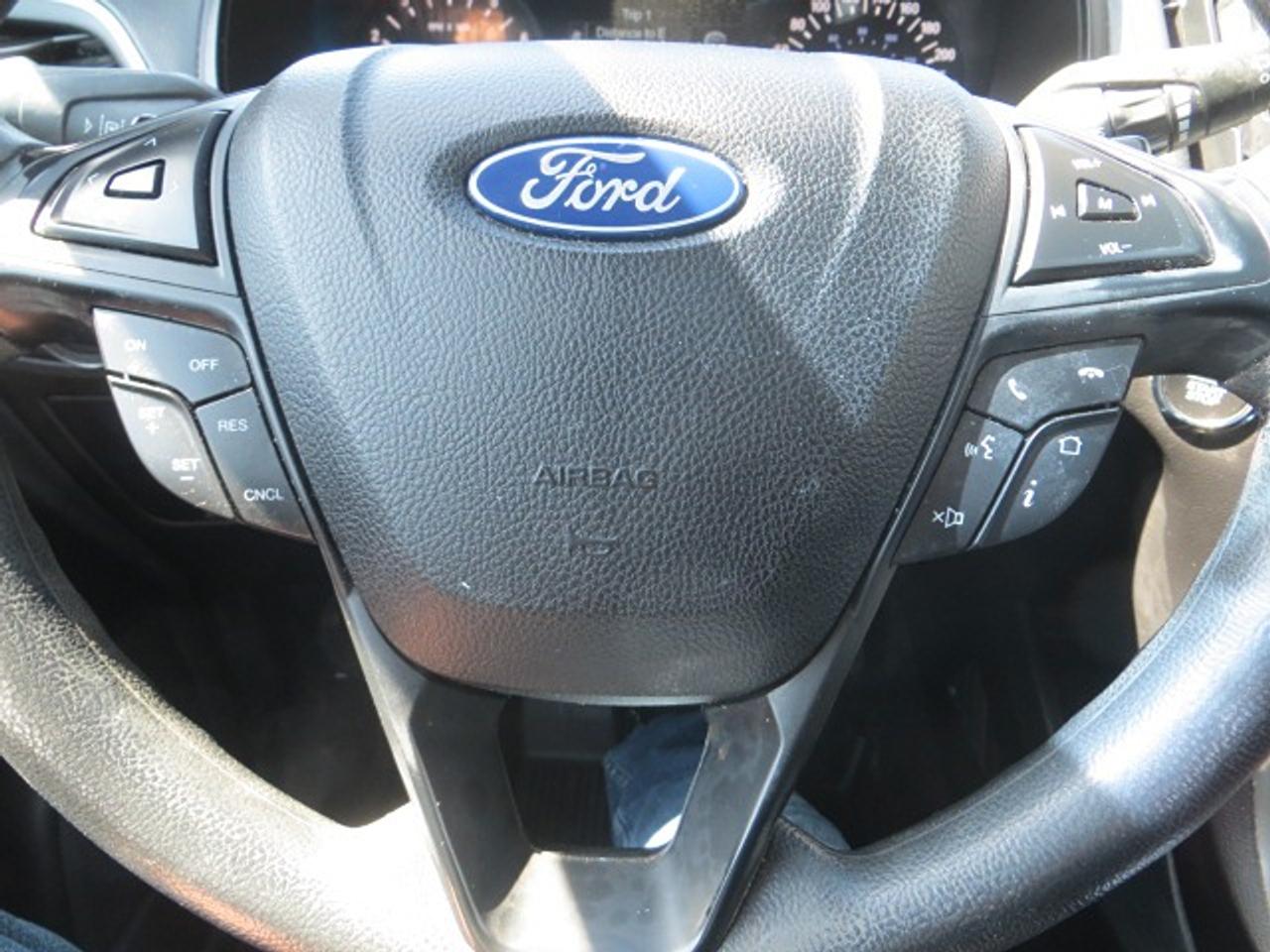 2020 Ford Edge CERTIFIED, ALL WHEEL DRIVE, CLEAN CARFAX, REAR CAM Photo