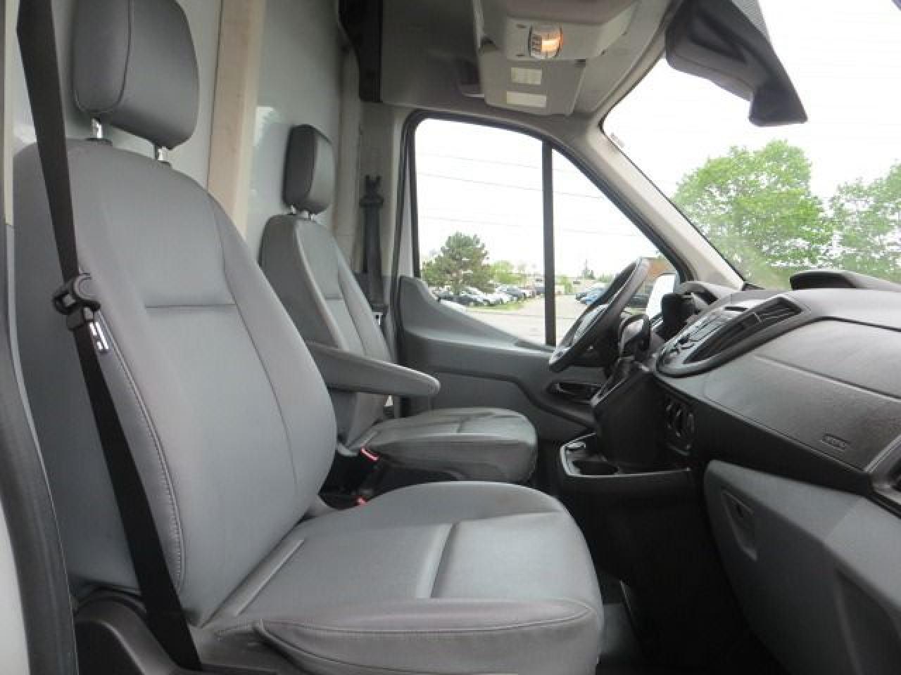 2019 Ford Transit CERTIFIED, REEFER, MED ROOF, 148", T-250, 3.7L Photo