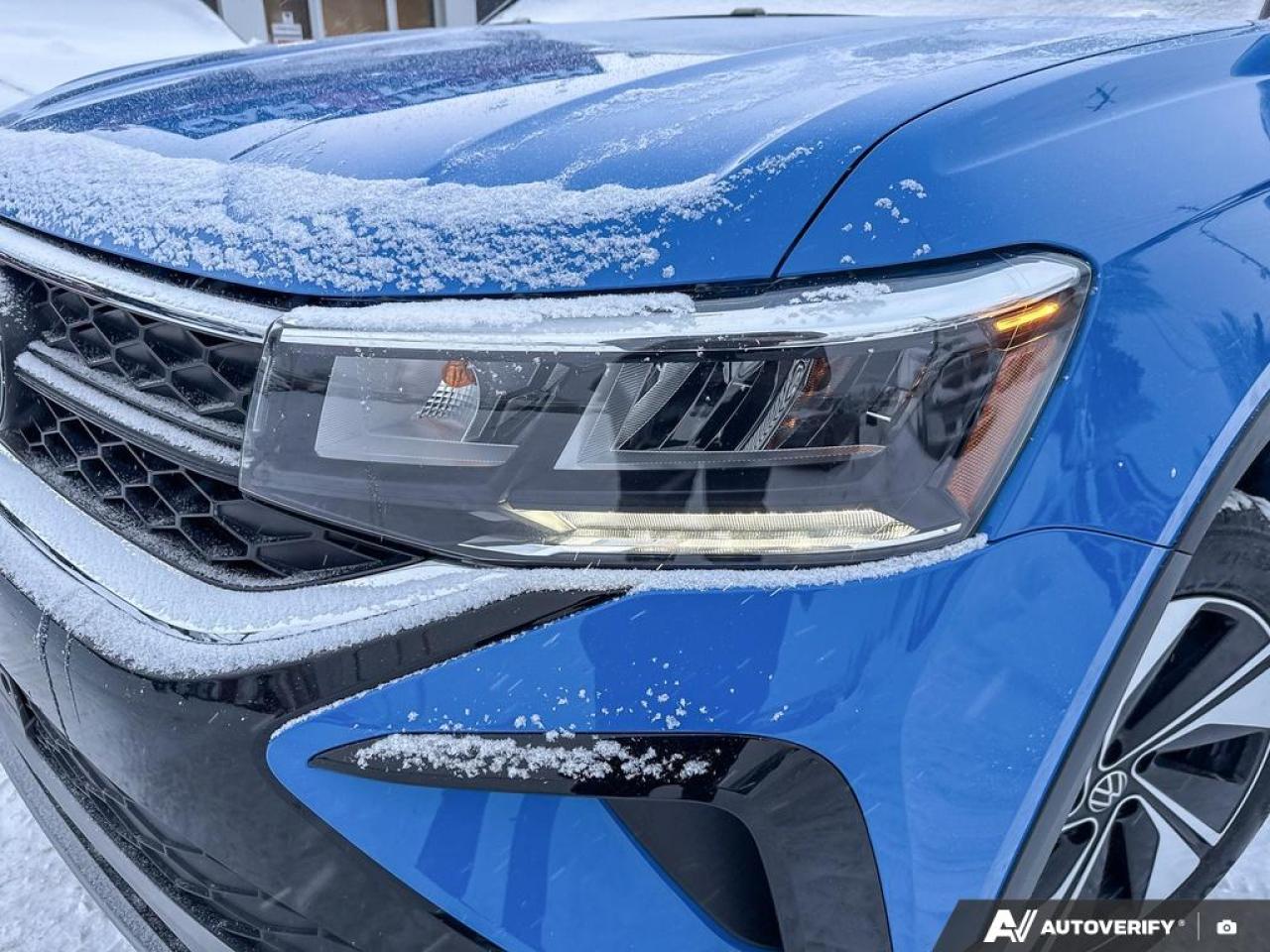 2023 Volkswagen Taos COMFORTLINE / NO ACCIDENTS / PANO ROOF / HTD SEATS Photo