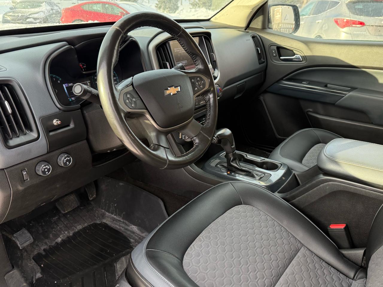 2017 Chevrolet Colorado 4WD Z71 Photo