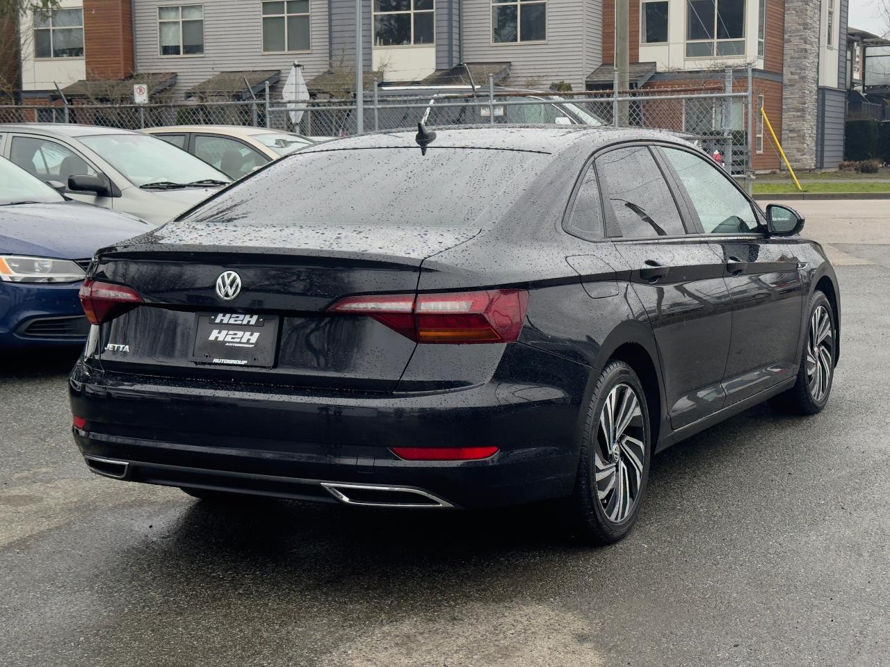 2019 Volkswagen Jetta FINANCING AVAILABLE Photo5