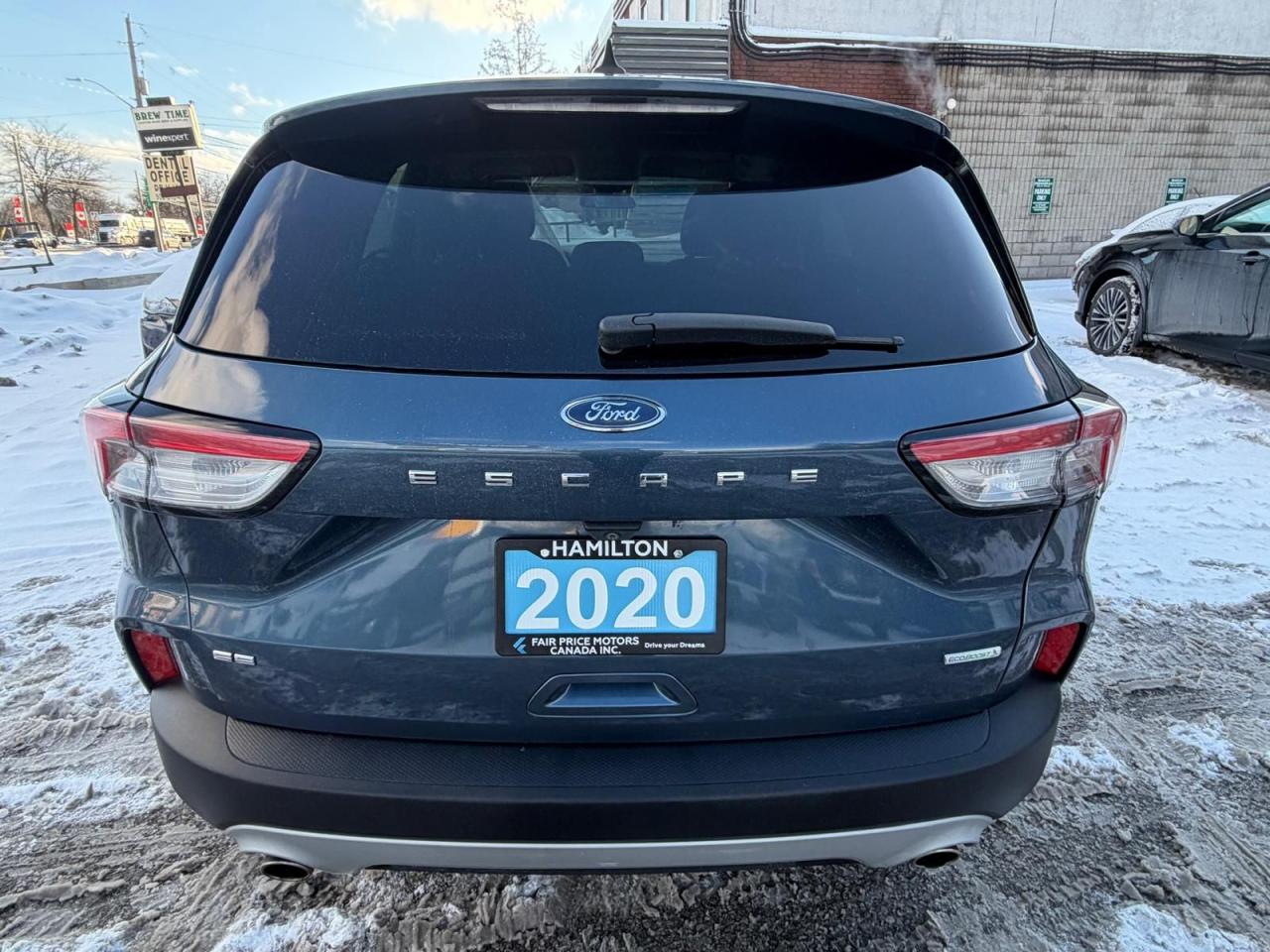 <p>LOW KILOMETER , EXCELLENT CONDITION&nbsp;</p>