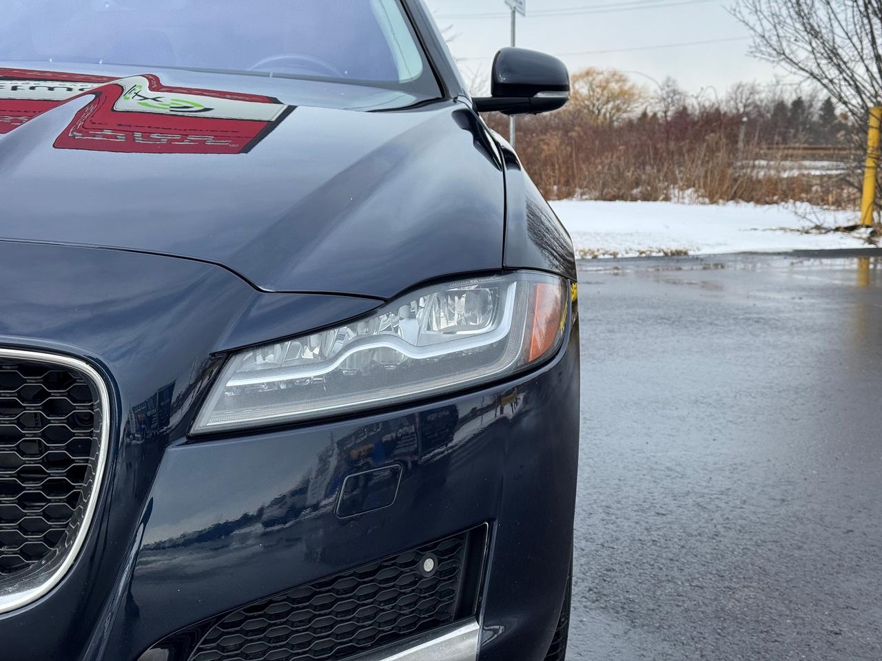 2017 Jaguar XF 20d Prestige **2.0L DIESEL // GREAT ON FUEL** Photo