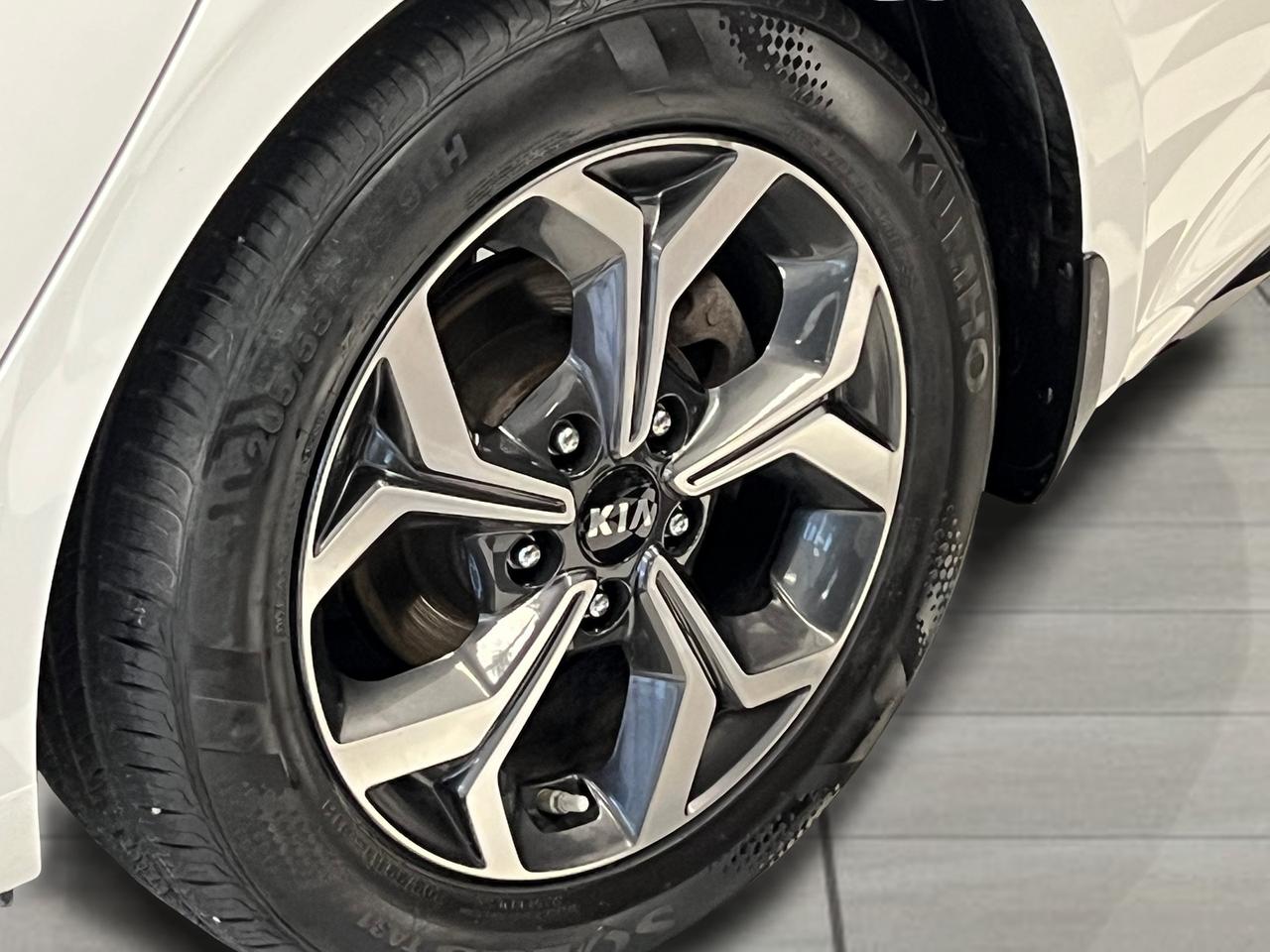 2019 Kia Forte EX+Lane Keep+Blind Spot+CLEAN CARFAX Photo