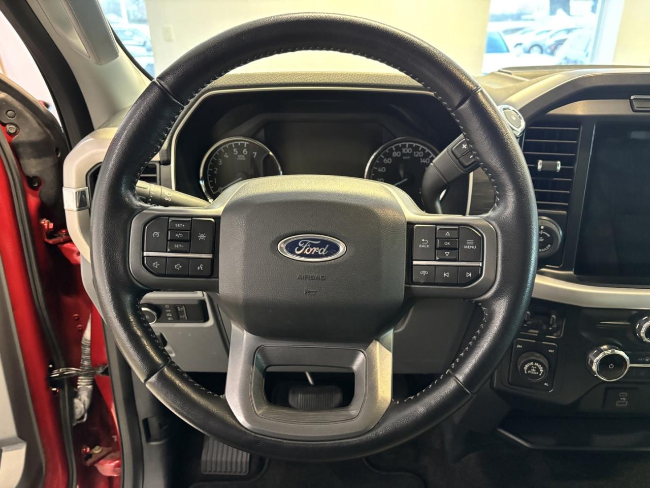 2022 Ford F-150 XLT Photo