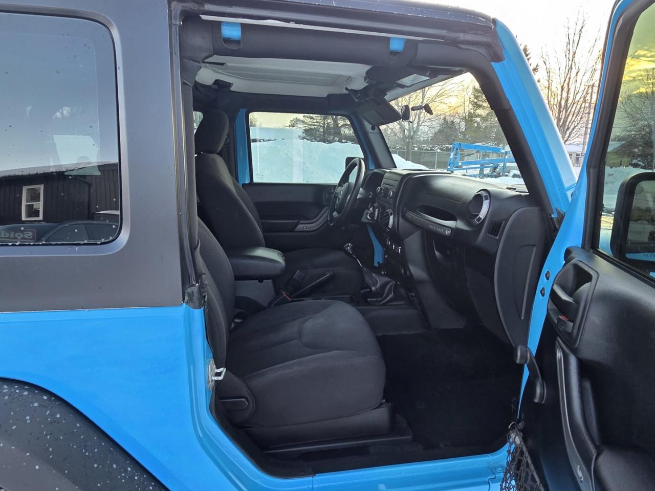 2017 Jeep Wrangler Sport 4WD Photo