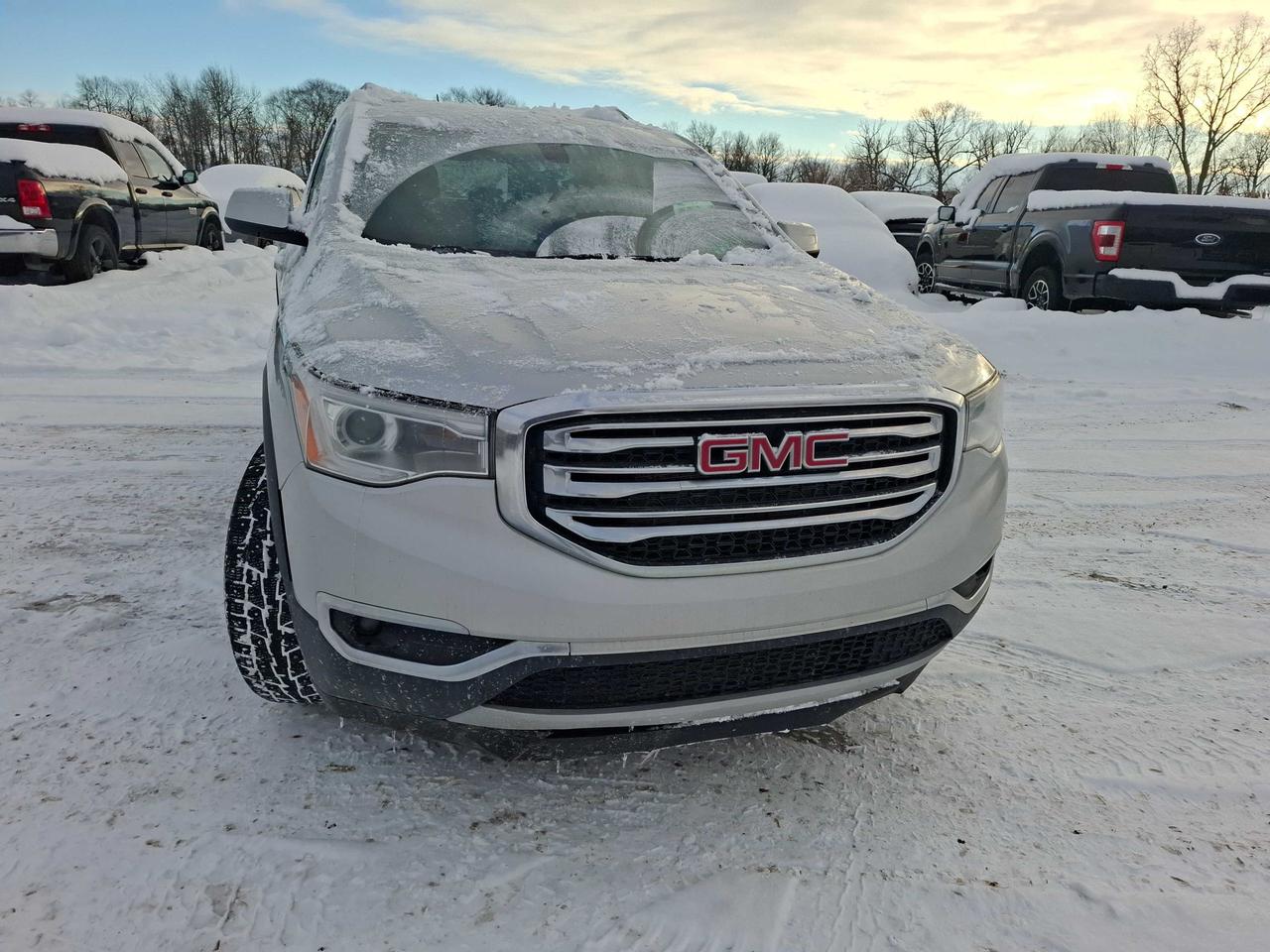 2018 GMC Acadia SLE - AWD, BOSE, HEATED SEATS, BACK-UP CAMERA!!! - Photo #12