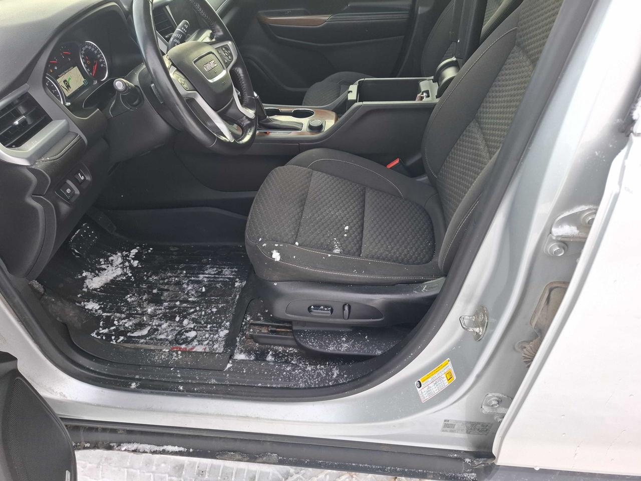 2018 GMC Acadia SLE - AWD, BOSE, HEATED SEATS, BACK-UP CAMERA!!! - Photo #13