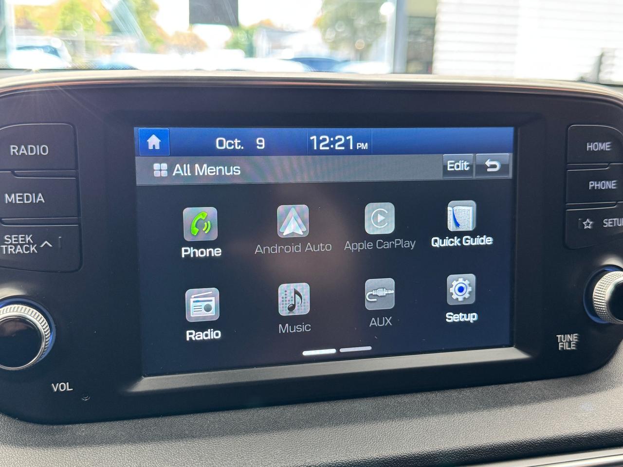 2019 Hyundai Santa Fe Essential AWD w/Safety+New Tires+Brake+CLEANCARFAX Photo