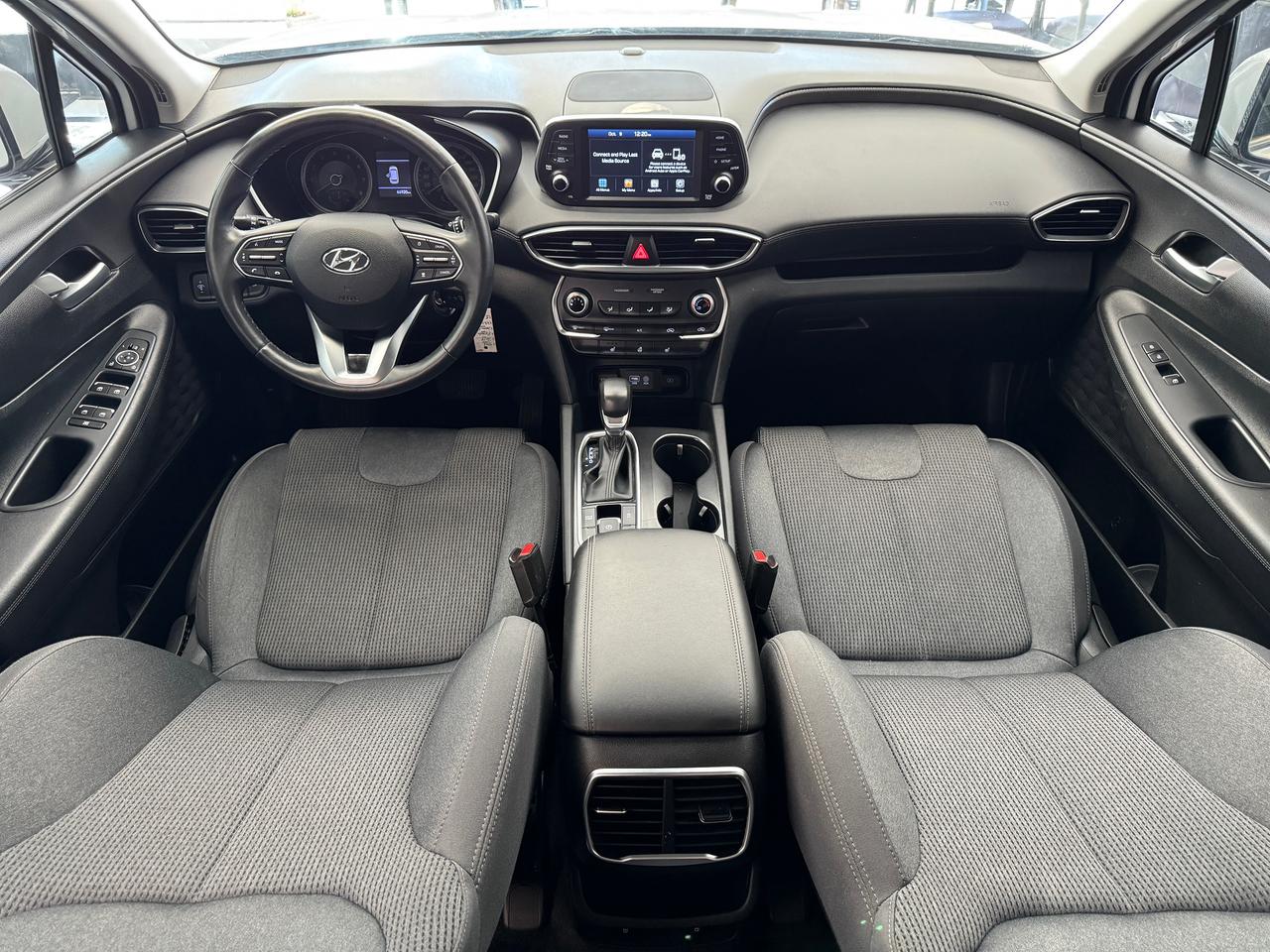 2019 Hyundai Santa Fe Essential AWD w/Safety+New Tires+Brake+CLEANCARFAX Photo5