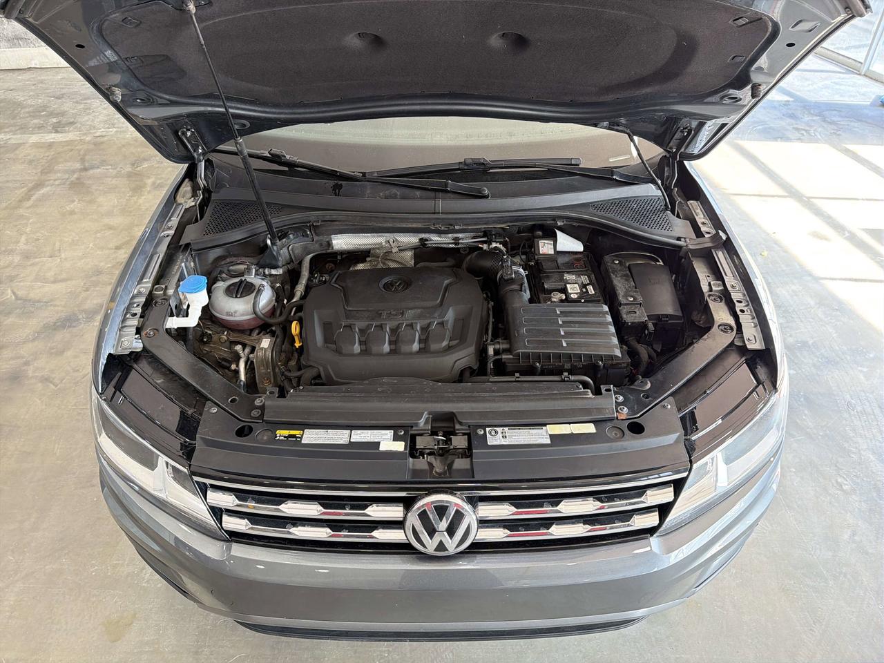 2018 Volkswagen Tiguan COMFORTLINE Photo