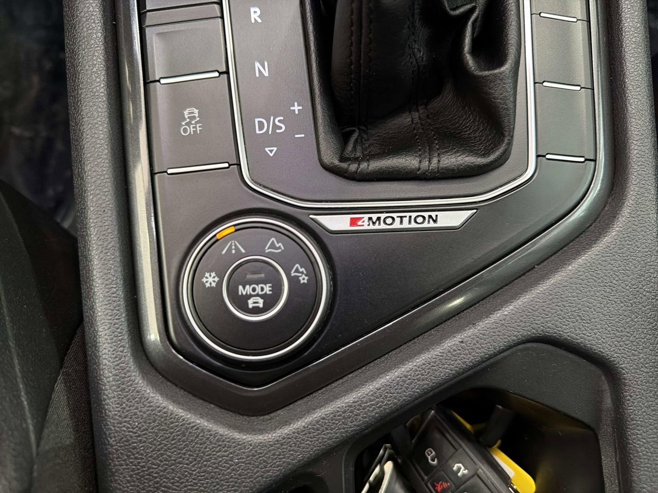 2018 Volkswagen Tiguan COMFORTLINE Photo