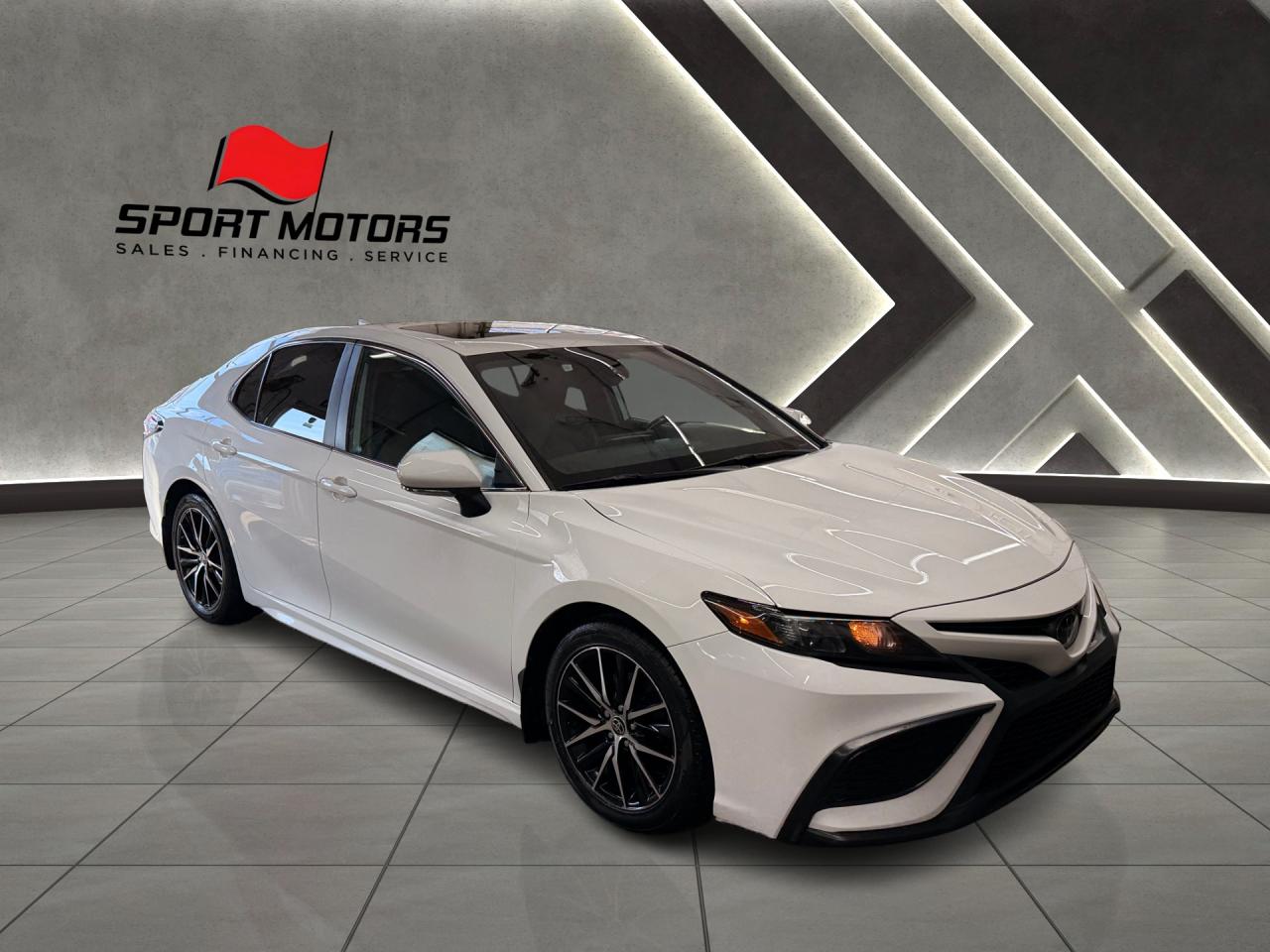 2021 Toyota Camry SE AWD+New Tires+Sunroof+CLEAN CARFAX Photo12