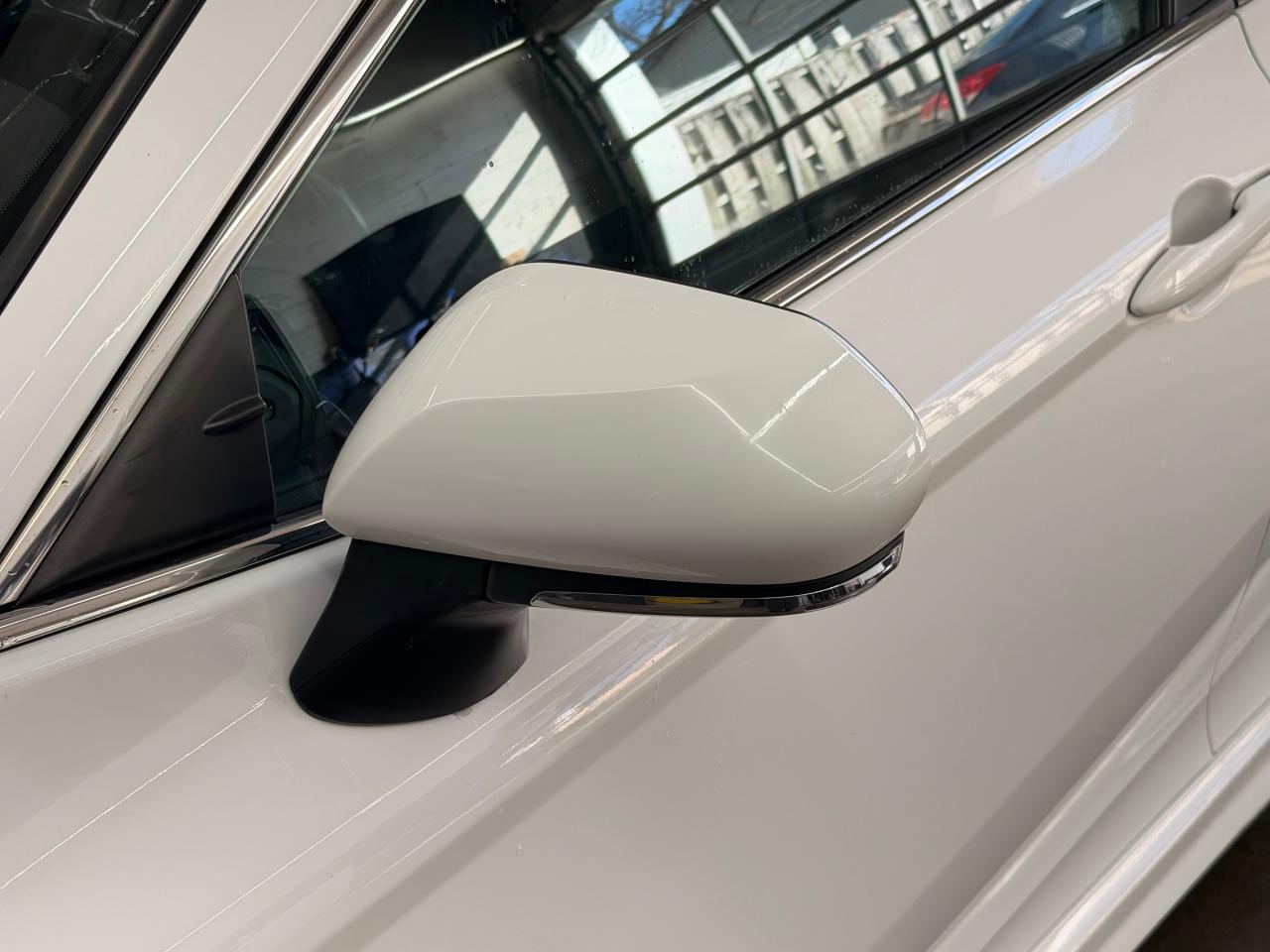 2021 Toyota Camry SE AWD+New Tires+Sunroof+CLEAN CARFAX Photo