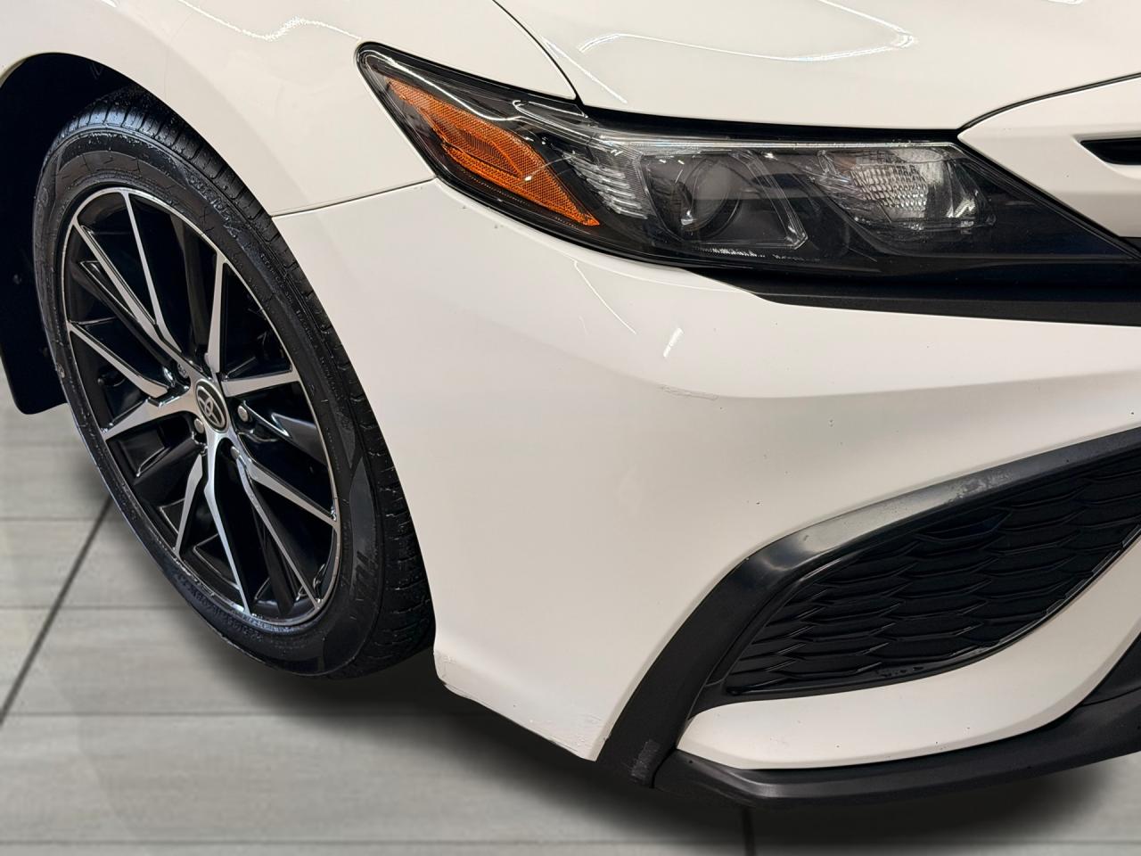 2021 Toyota Camry SE AWD+New Tires+Sunroof+CLEAN CARFAX Photo40