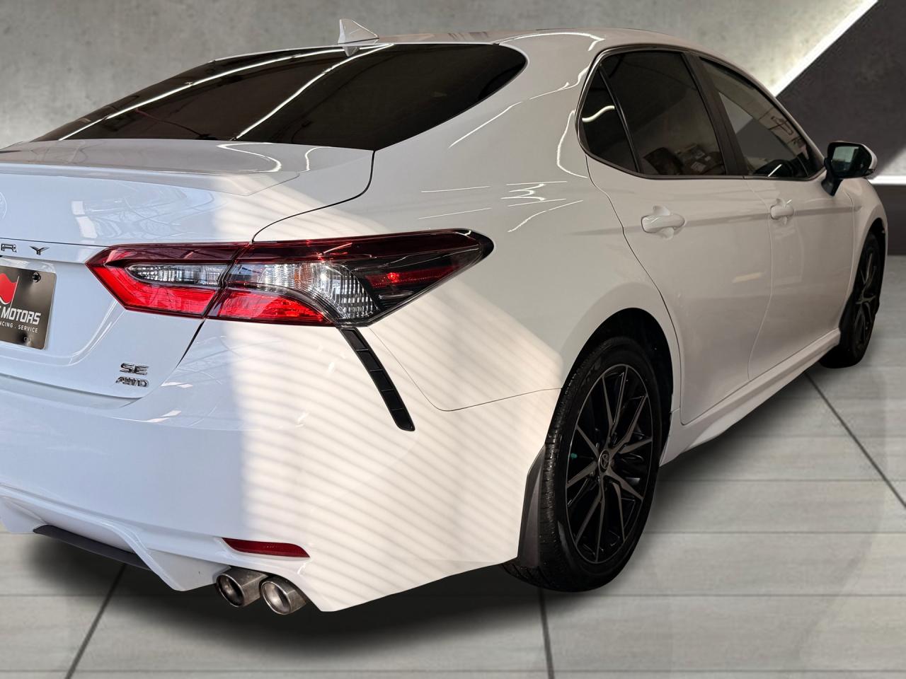 2021 Toyota Camry SE AWD+New Tires+Sunroof+CLEAN CARFAX Photo109