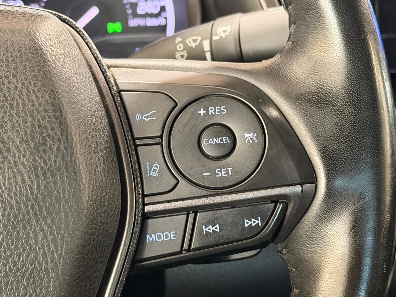 2021 Toyota Camry SE AWD+New Tires+Sunroof+CLEAN CARFAX Photo50