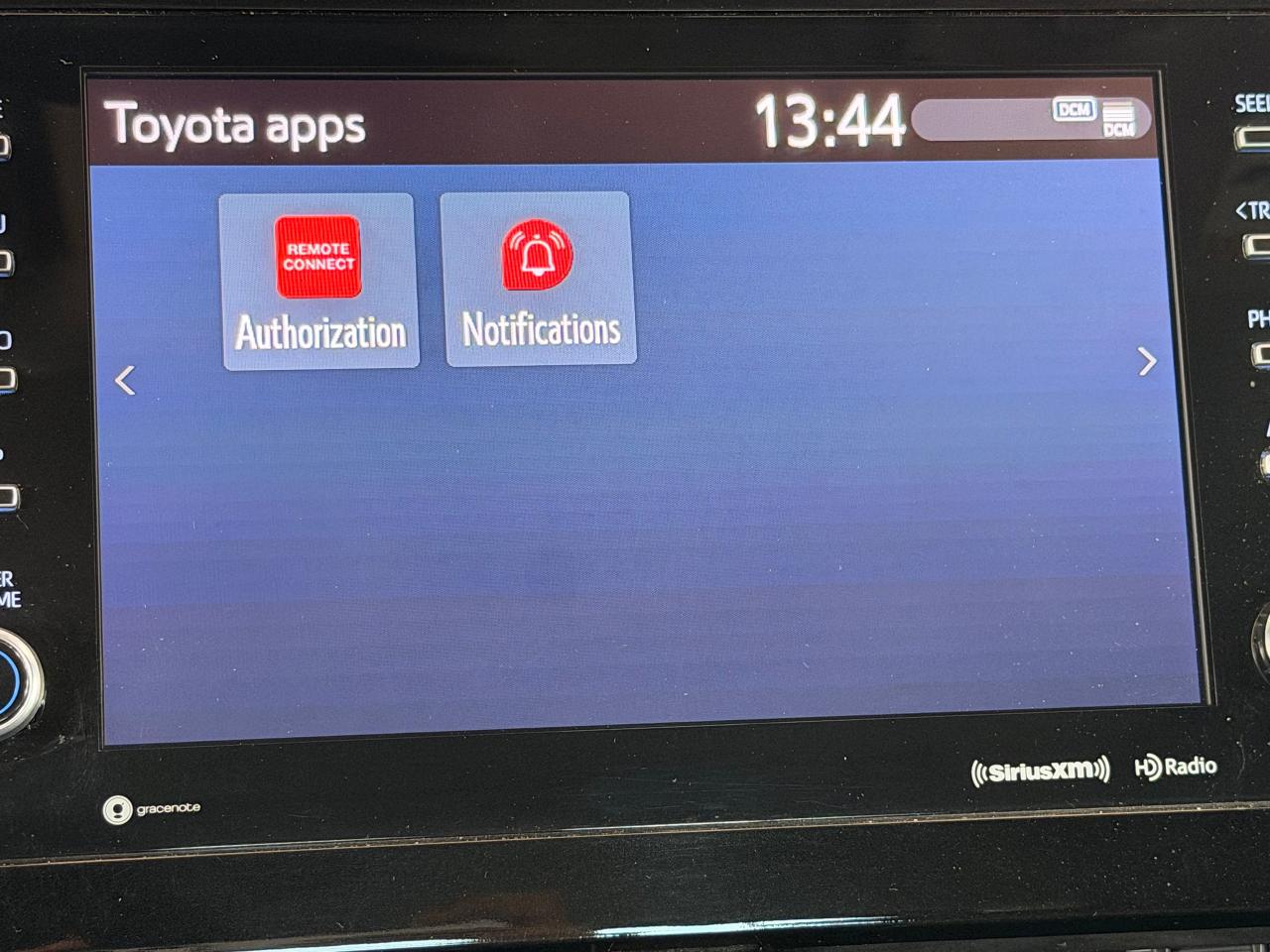 2021 Toyota Camry SE AWD+New Tires+Sunroof+CLEAN CARFAX Photo