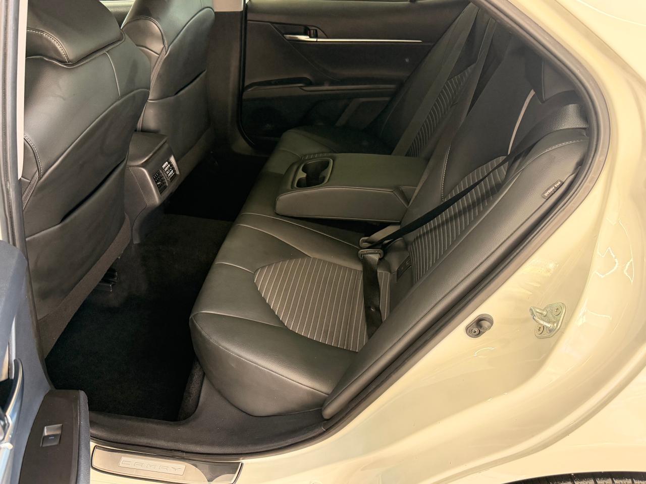 2021 Toyota Camry SE AWD+New Tires+Sunroof+CLEAN CARFAX Photo