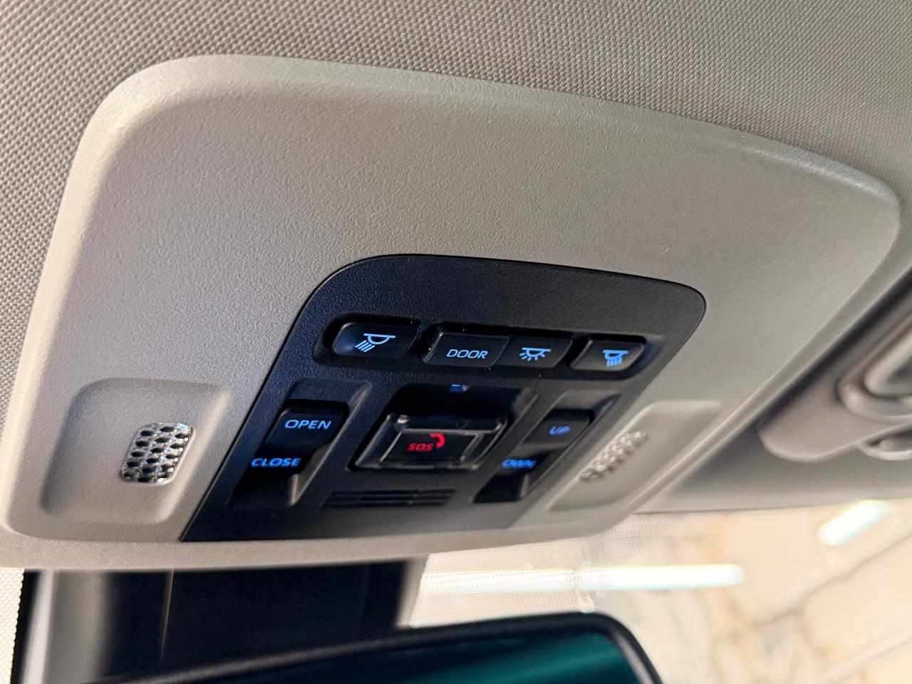 2021 Toyota Camry SE AWD+New Tires+Sunroof+CLEAN CARFAX Photo120