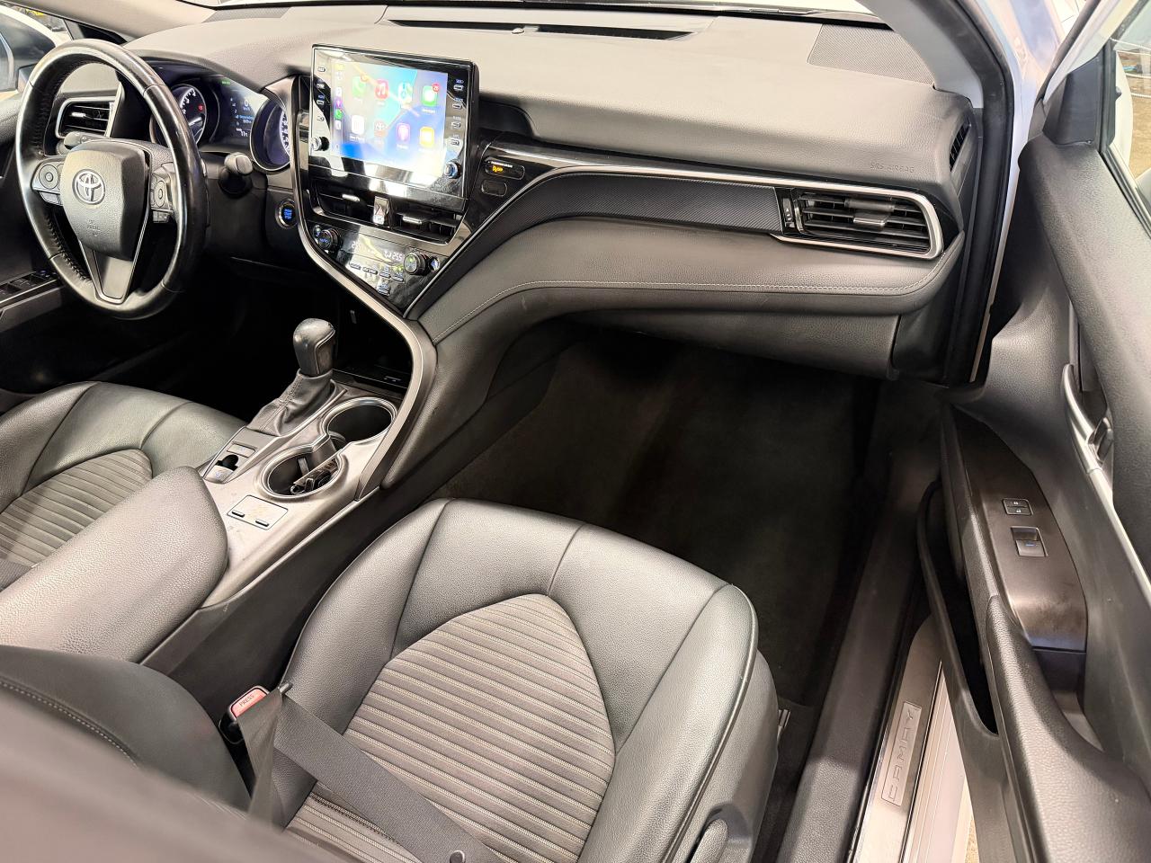 2021 Toyota Camry SE AWD+New Tires+Sunroof+CLEAN CARFAX Photo