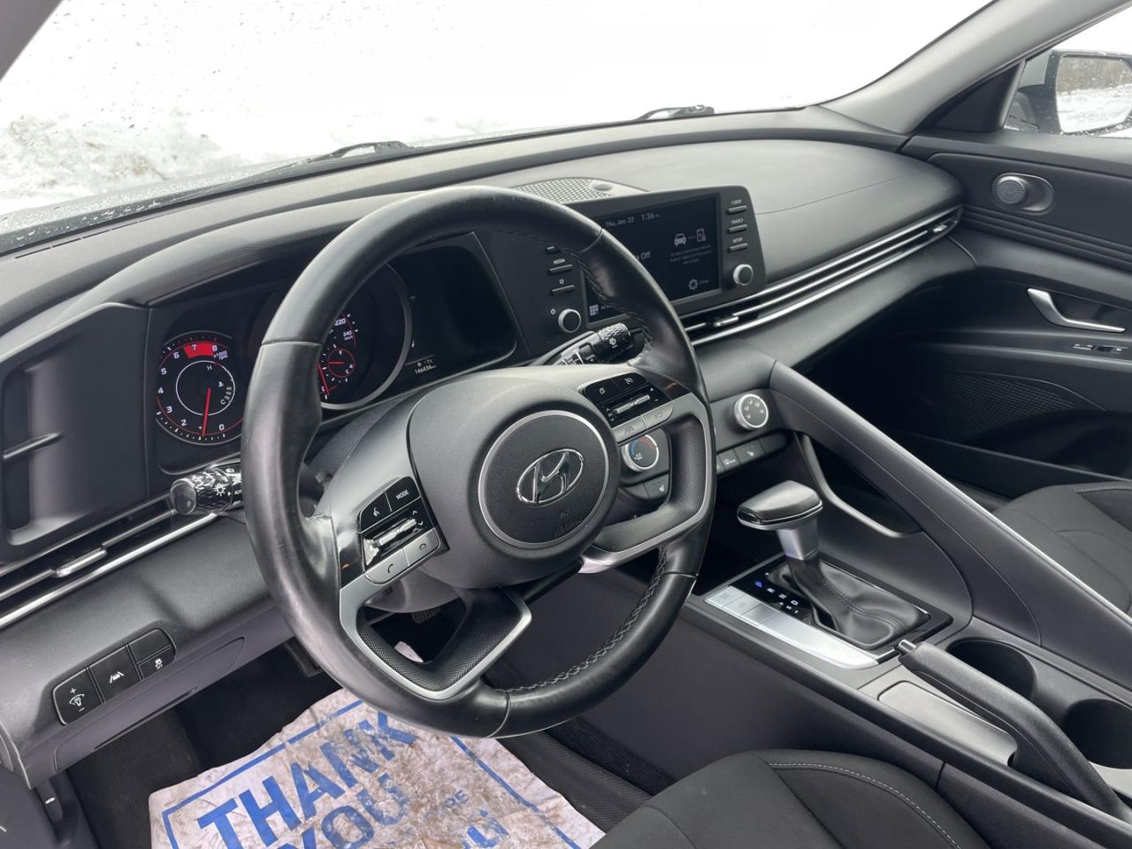 2021 Hyundai Elantra Preferred * Remote start Photo