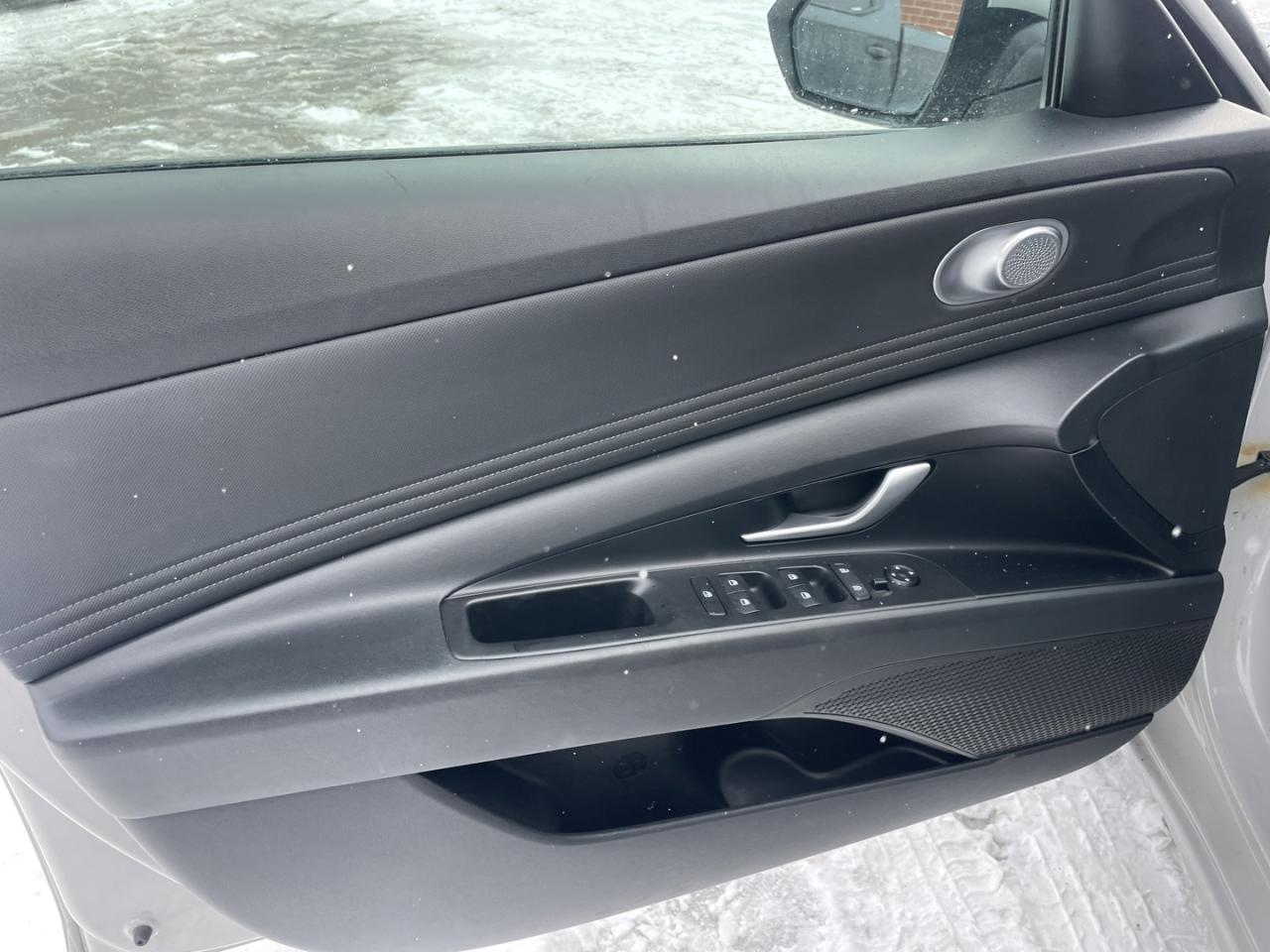 2021 Hyundai Elantra Preferred * Remote start Photo