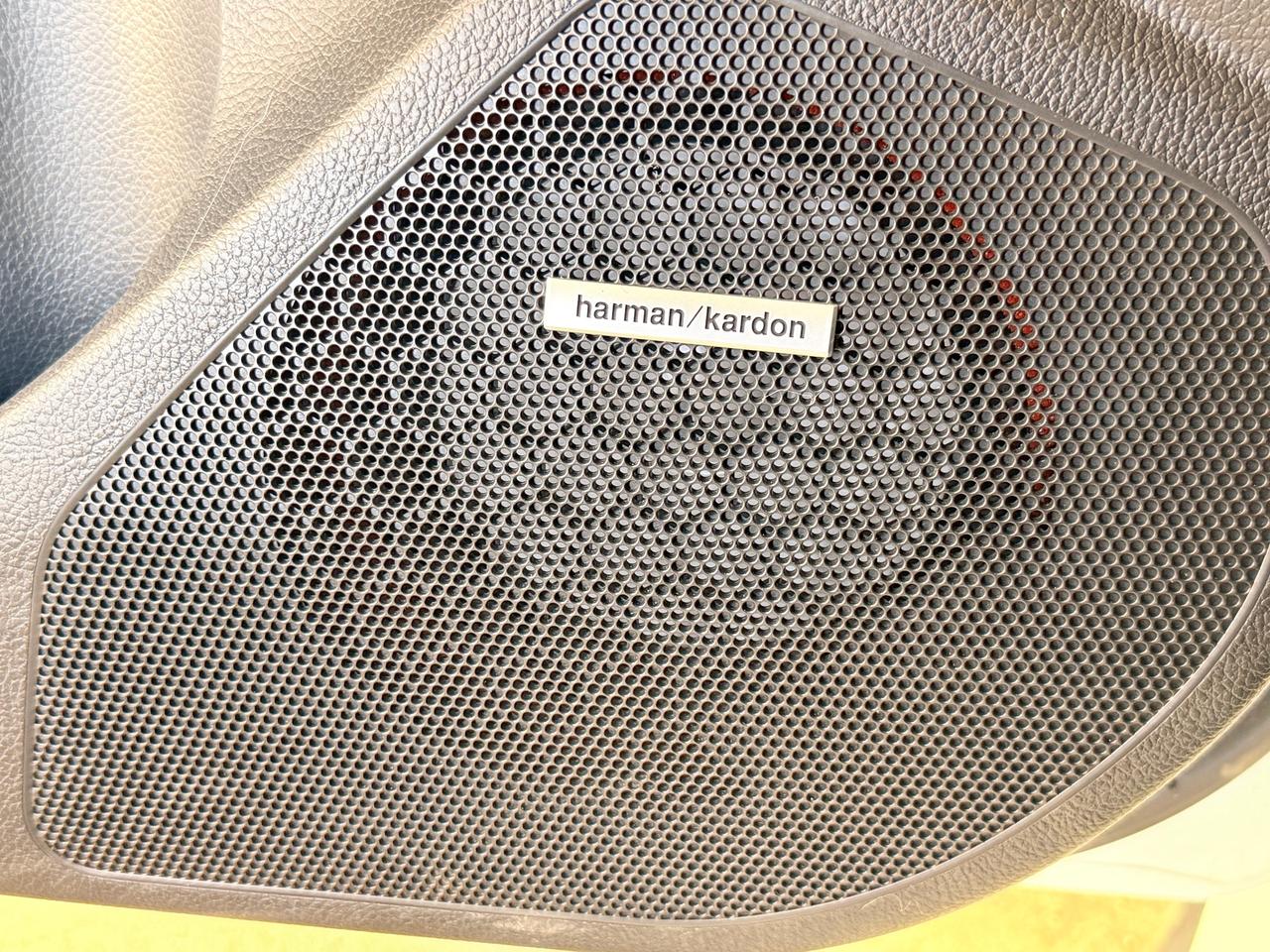 2019 Subaru WRX STI Sport-tech+Roof+BSM+CLEAN CARFAX Photo74