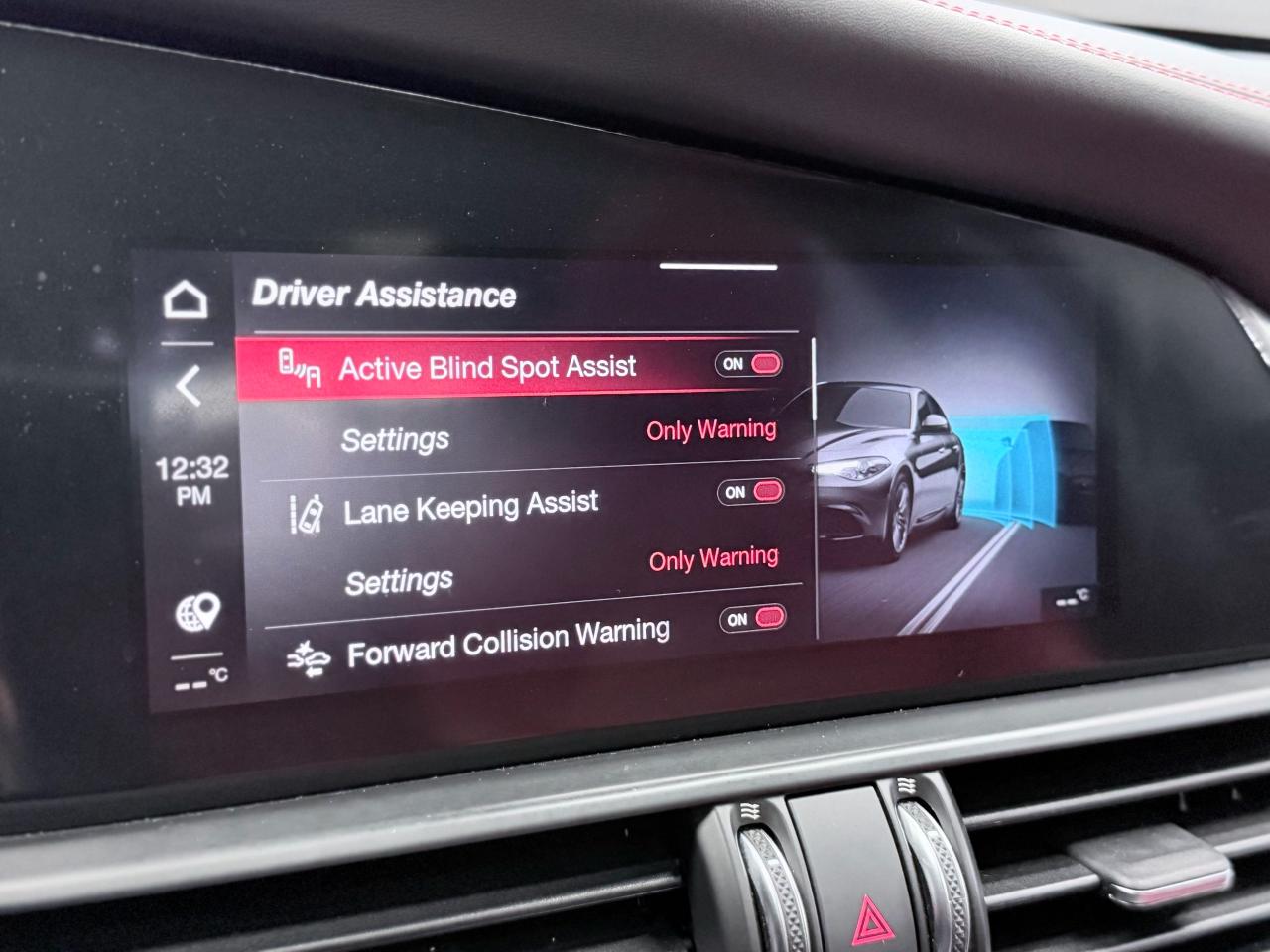 2021 Alfa Romeo Giulia TI SPORT|RED INT|NAV|BSM|LKA|FCW|ACC|HK SOUND|PANO Photo