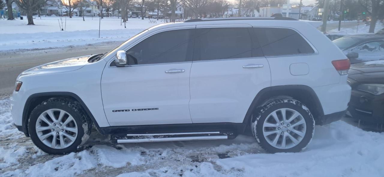 2017 Jeep Grand Cherokee Limited - 4WD Photo