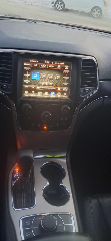 2017 Jeep Grand Cherokee Limited - 4WD Photo