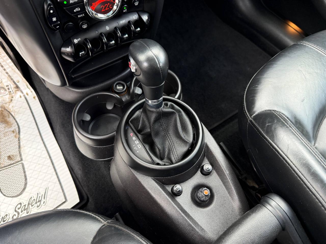 2015 MINI Cooper Countryman S Photo