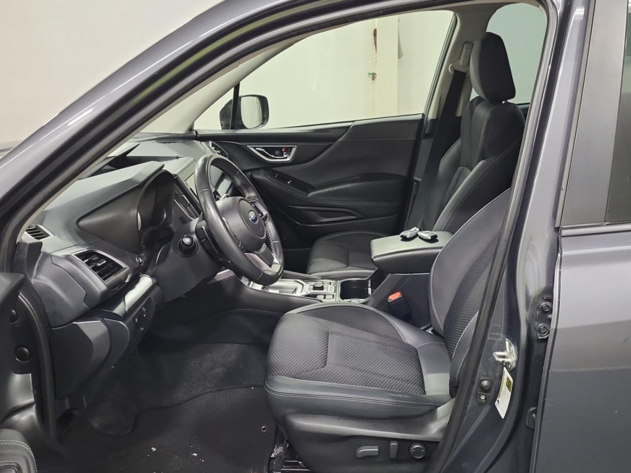 2022 Subaru Forester AWD - Reverse Camera - Heated Seats !! Photo